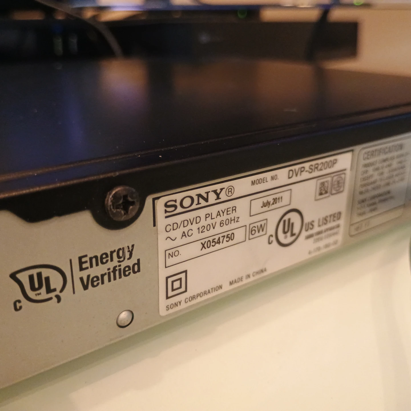 Sony DVP-SR200P DVD Player - photo 4