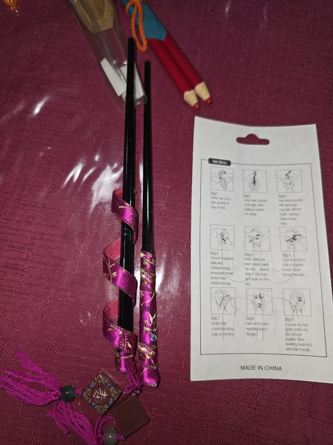 Red Chopsticks with Wooden Chopstick Holder Set hair accessori - photo 5