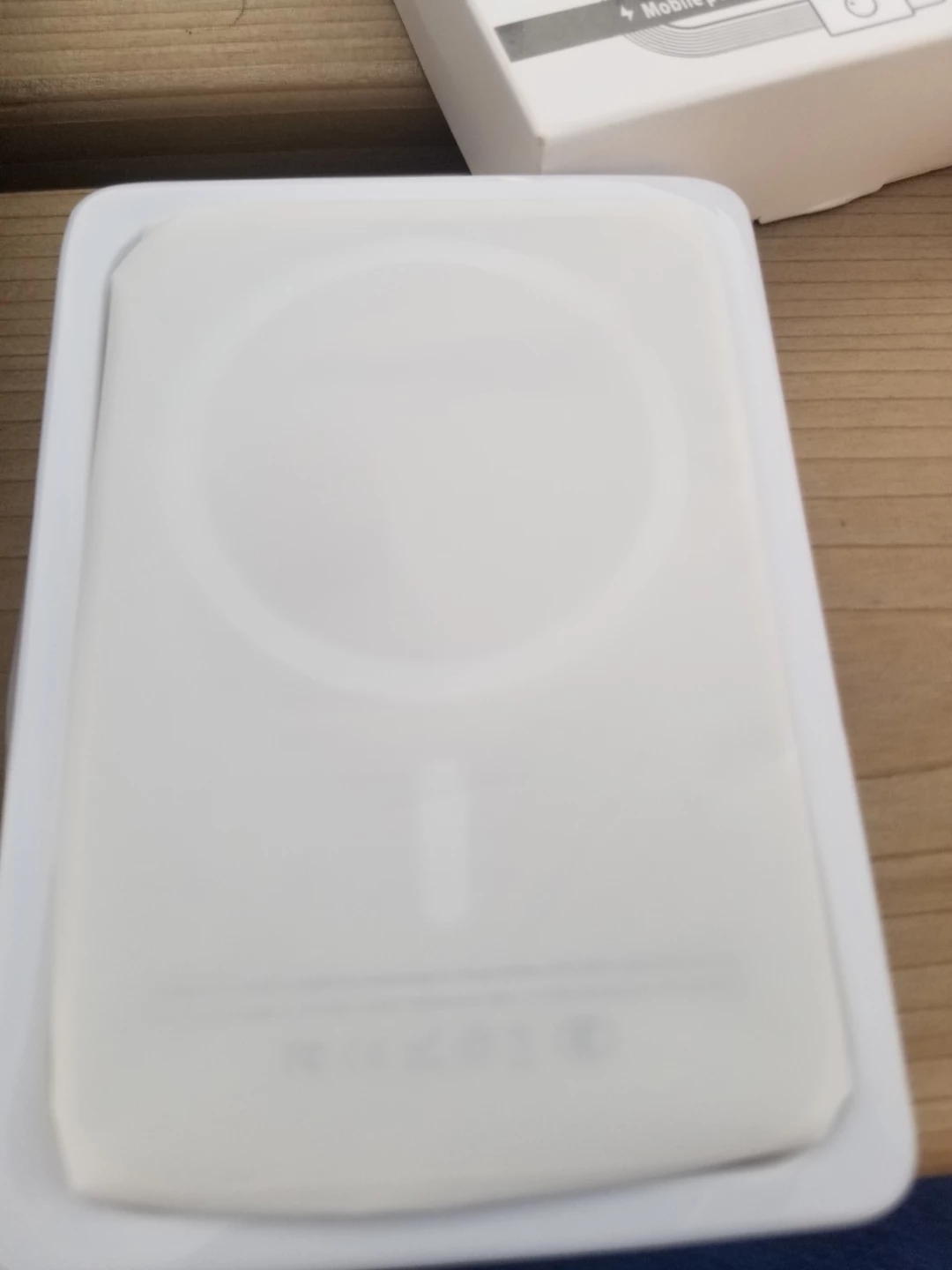 Apple MagSafe Battery Pack 10000mAh - photo 5
