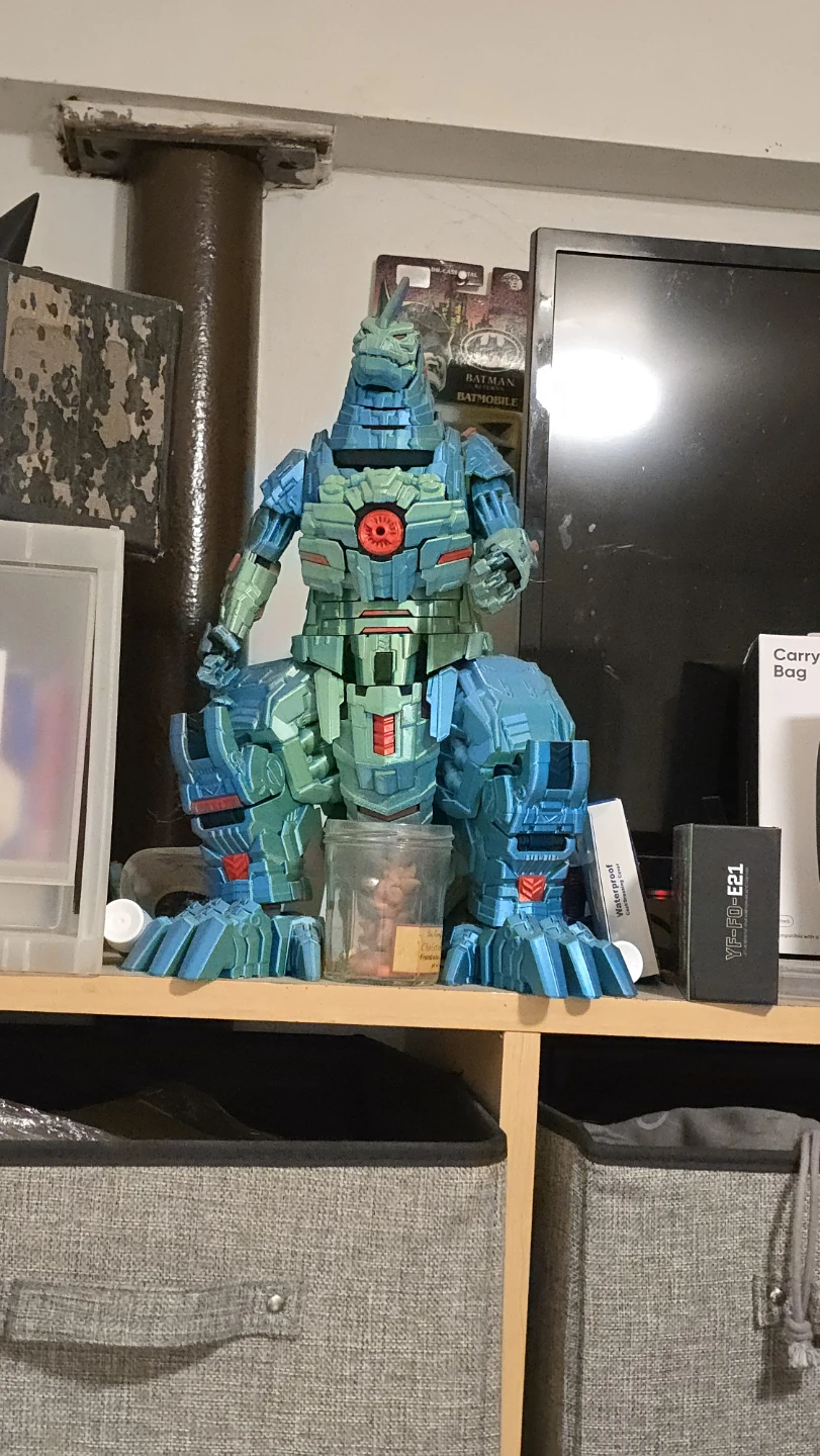 🏈 3D Printed Mechagodzilla Action Figure