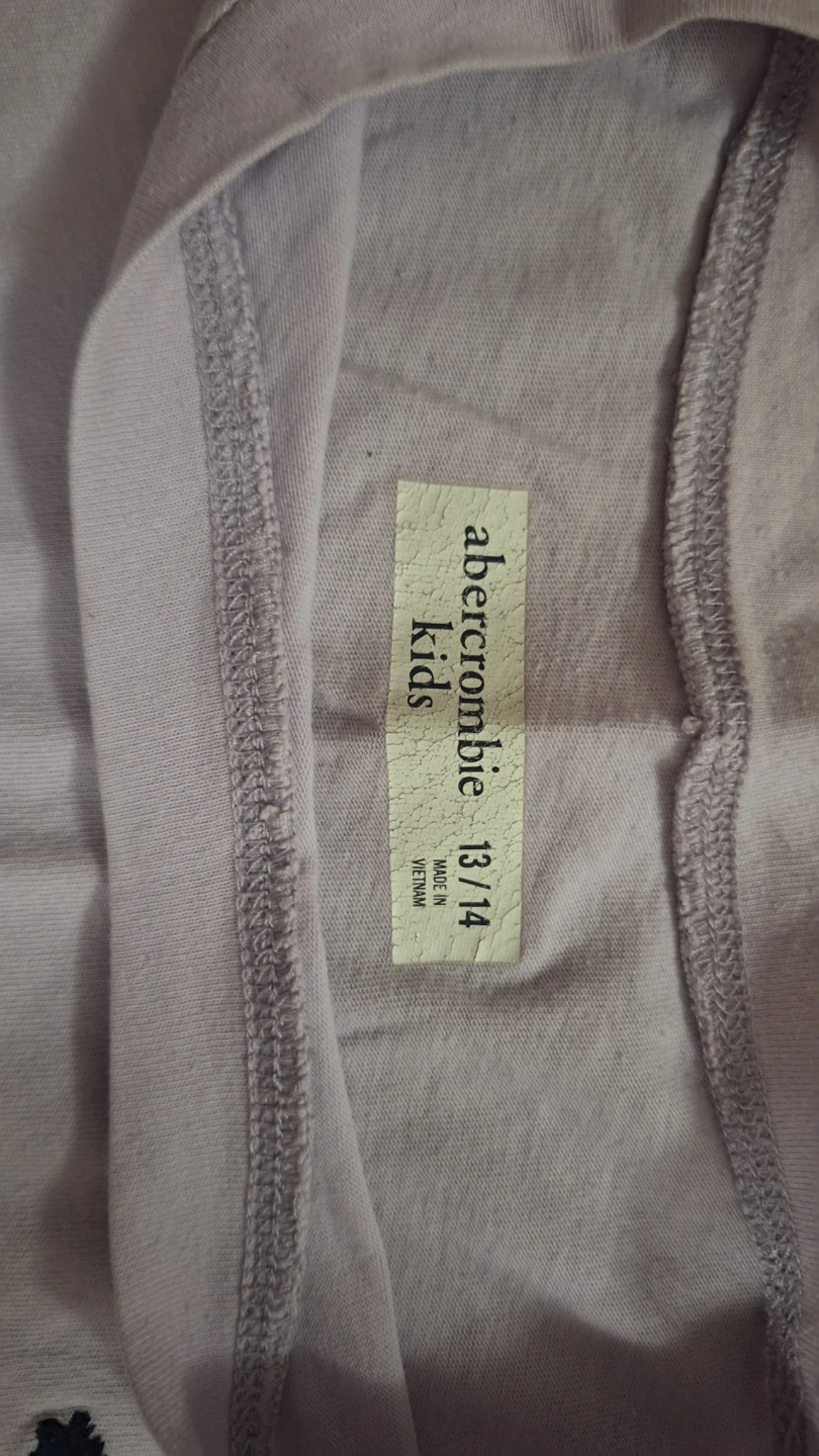 Abercrombie Kids Lavender T-Shirt 13/14 - photo 3