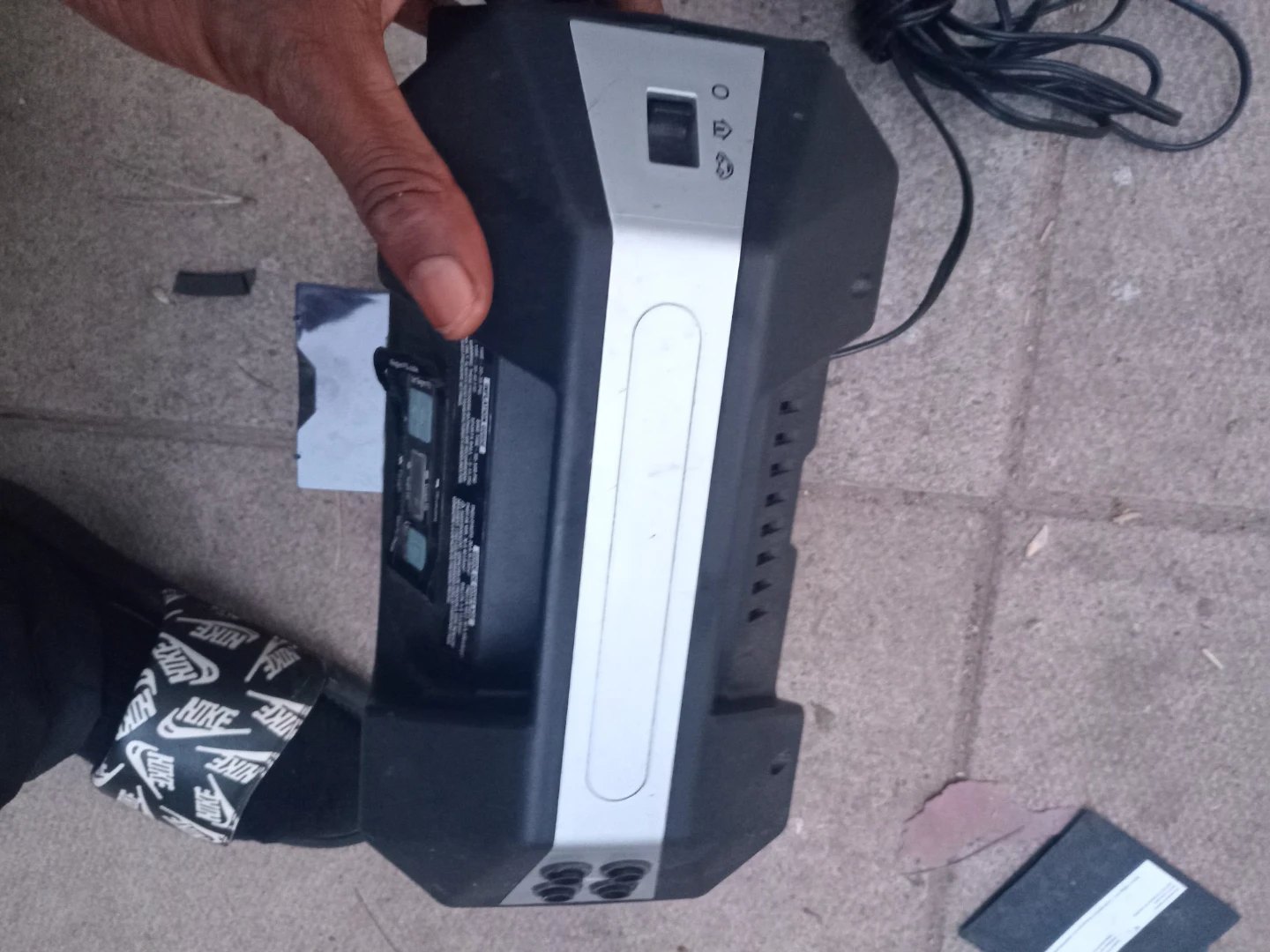 motomaster booster pac with inflator - photo 2