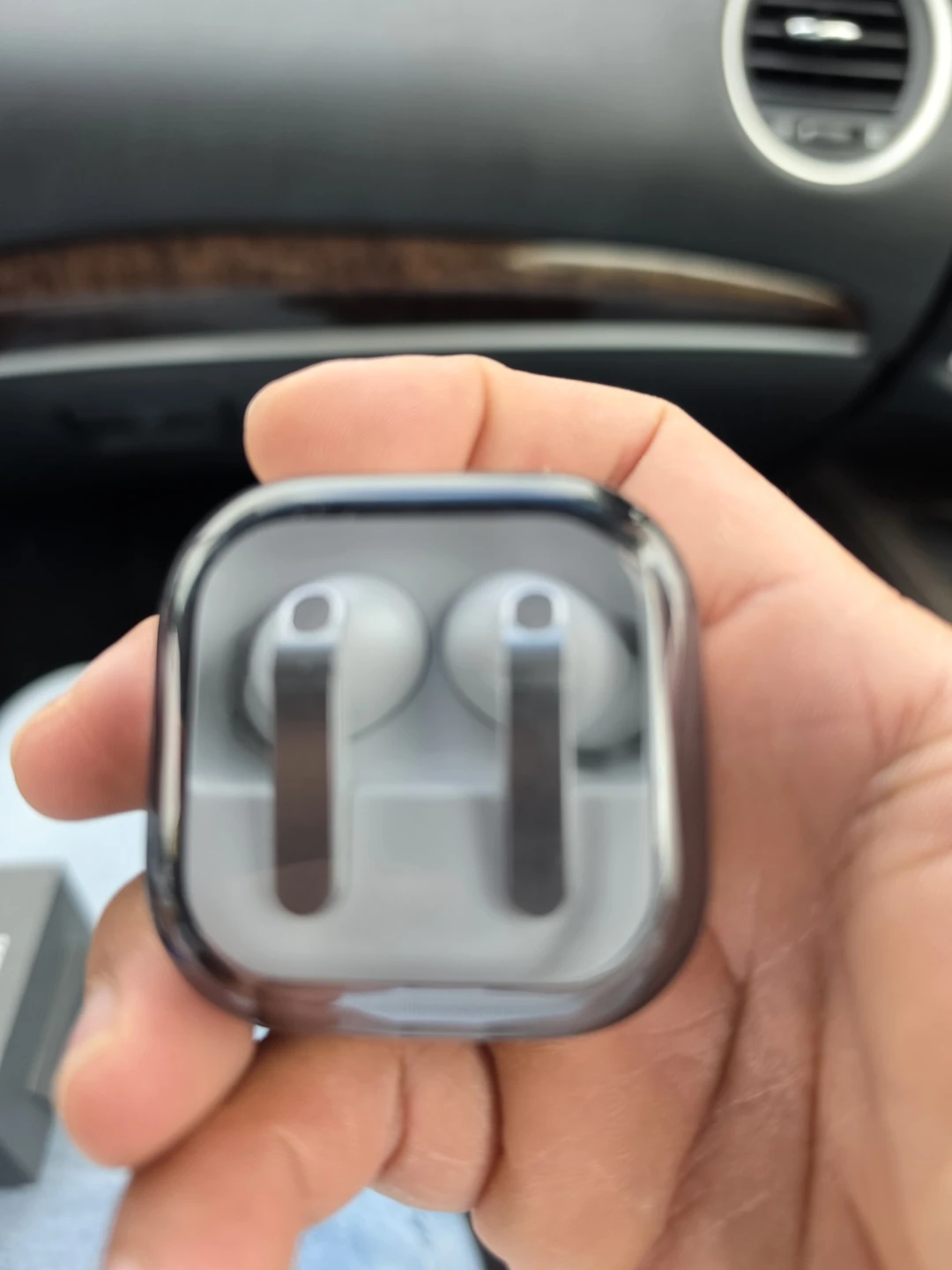 Galaxy buds 4 pro - photo 2