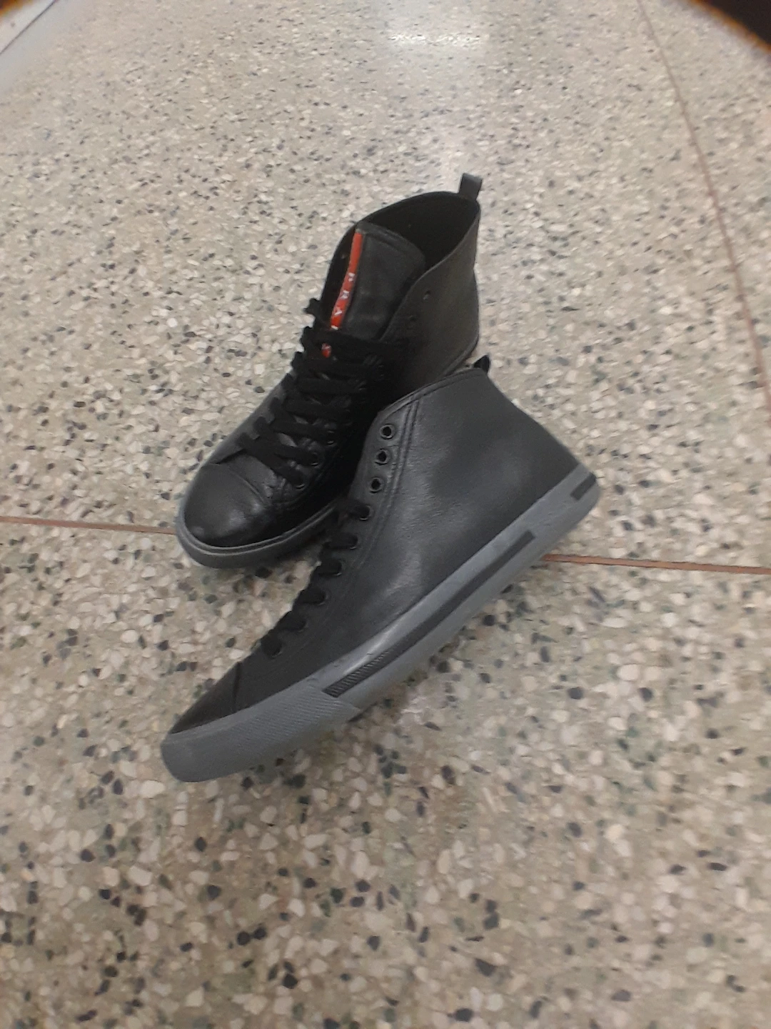 Prada high-top black sneakers  Elite Men's Size 9.5 - photo 2
