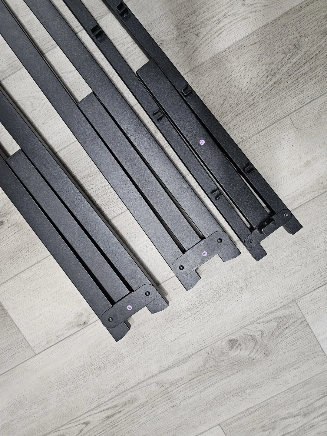 Upcanso 16" King Size Modern Metal Bed Frame. - photo 5