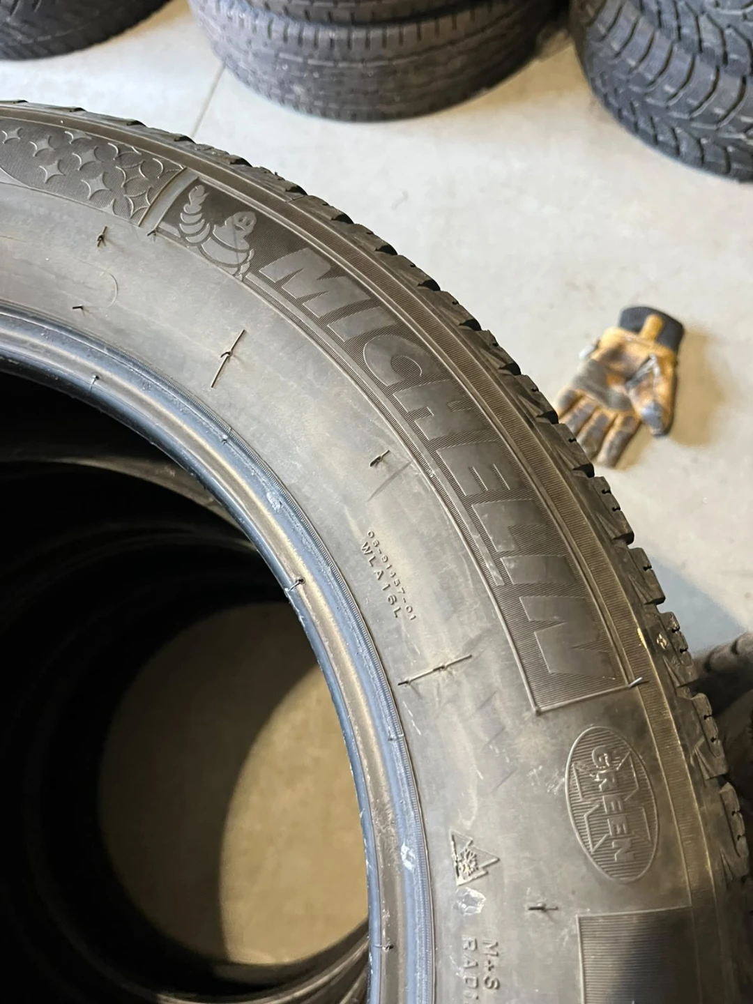 Michelin X-Ice Snow  225/60R18 - photo 5