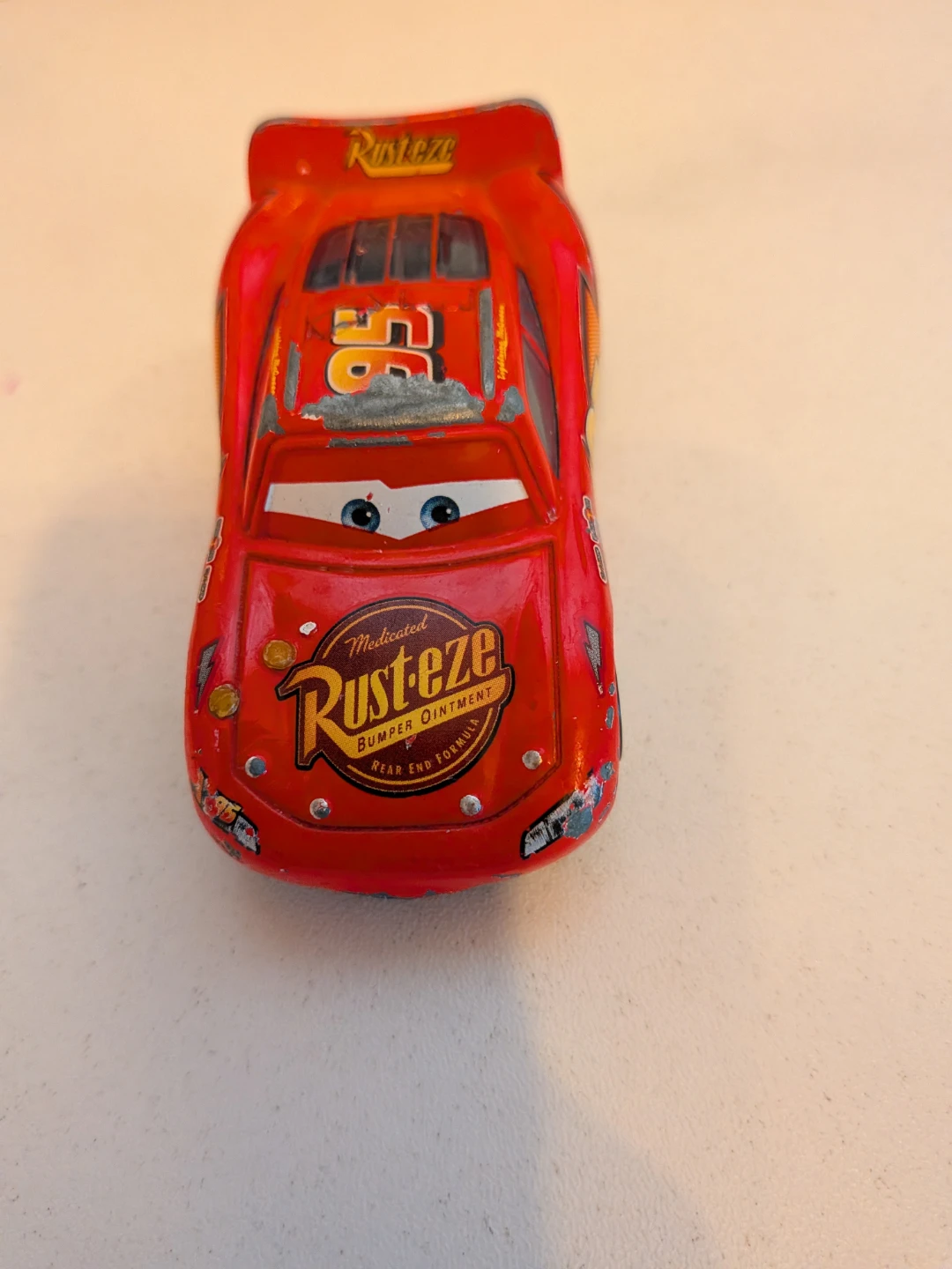 Disney Pixar Lightning McQueen Diecast Car - photo 3
