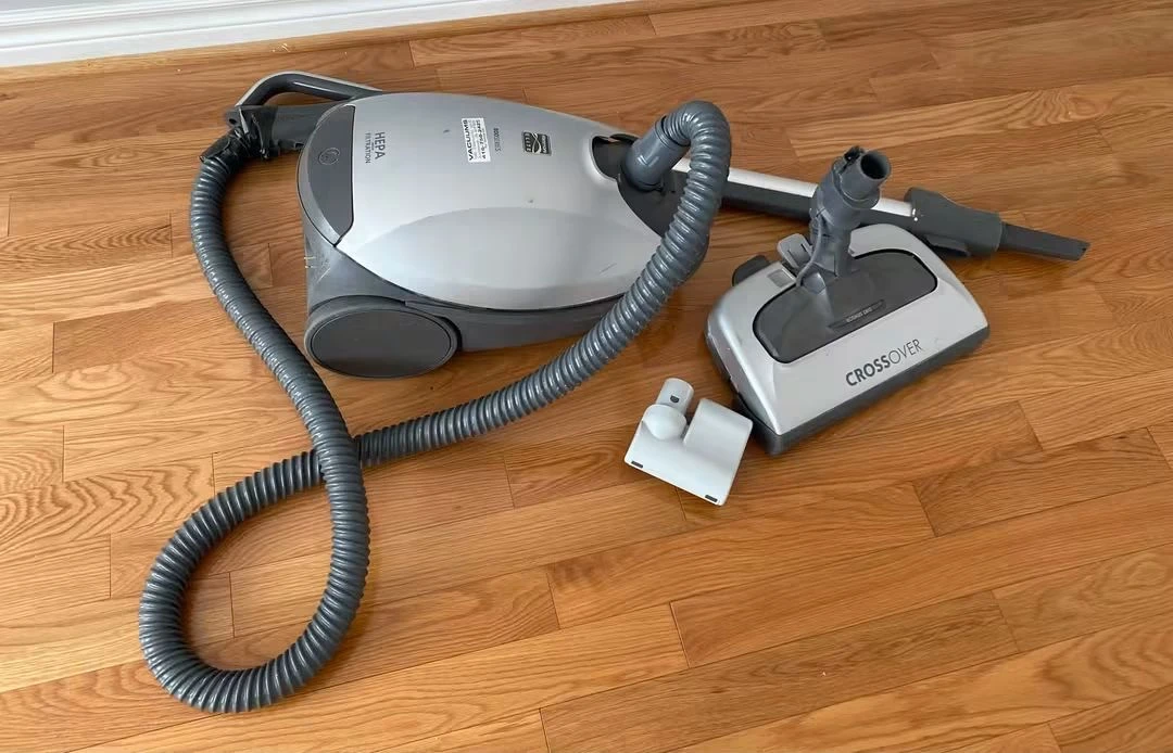 FREE Kenmore Elite Canister Vacuum with PetPowerMate