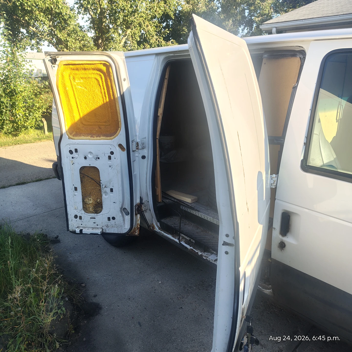 White Ford E-350 Super Duty Cargo Van - photo 5