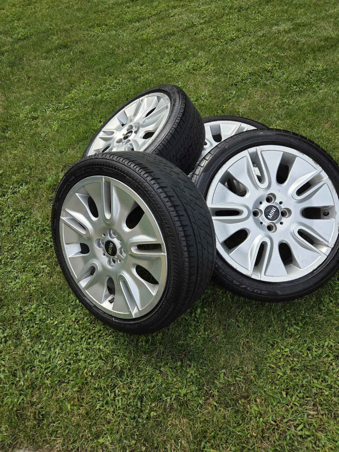 Set of 4 MINI Cooper 17-inch Wheels and Tires - photo 2