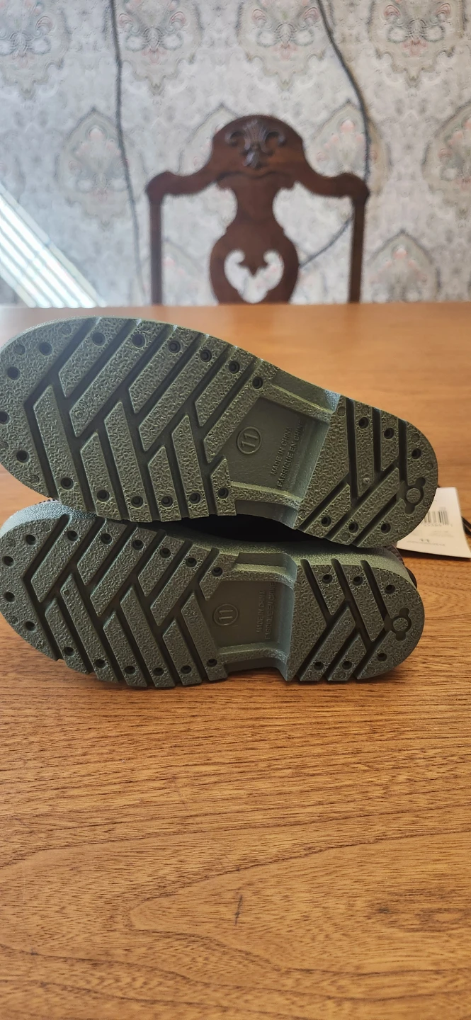 Brand New Kids Rain Boots Size 11 - photo 4