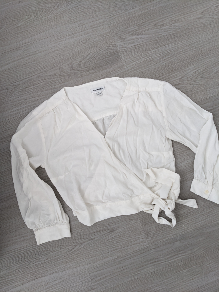 Clothing - photo 2