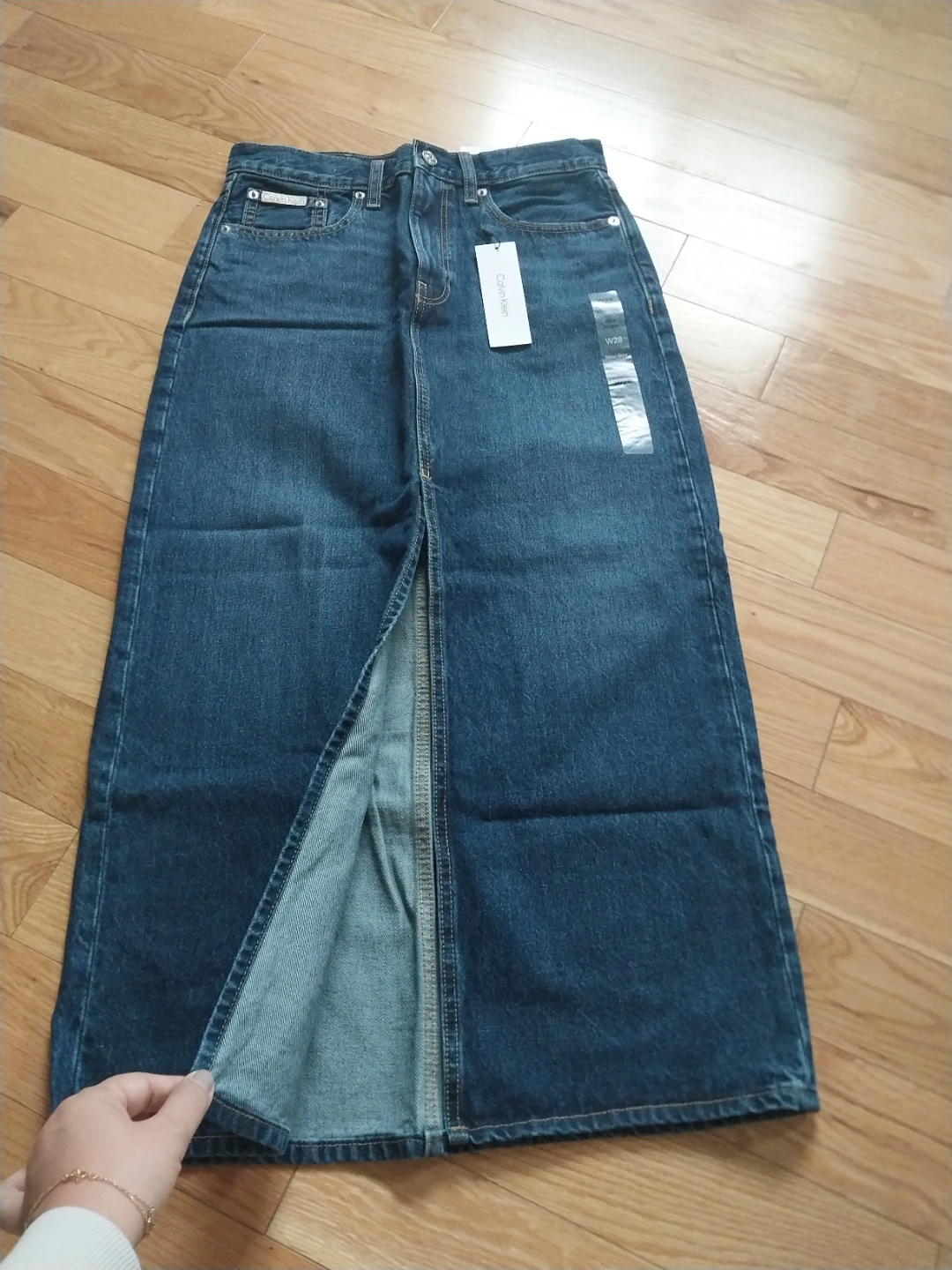 New Calvin Klein Denim Maxi Skirt Size 28 - photo 2