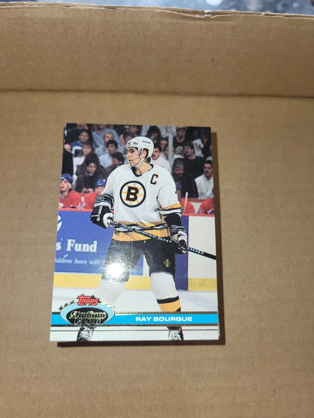 Topps stadium cards