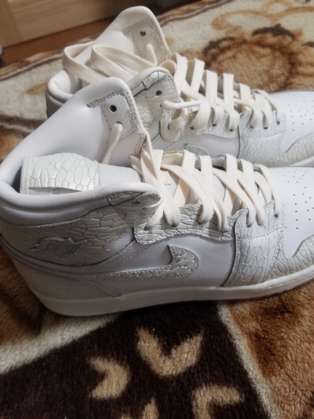 Air Jordan 1 Mid White Sneakers - photo 4