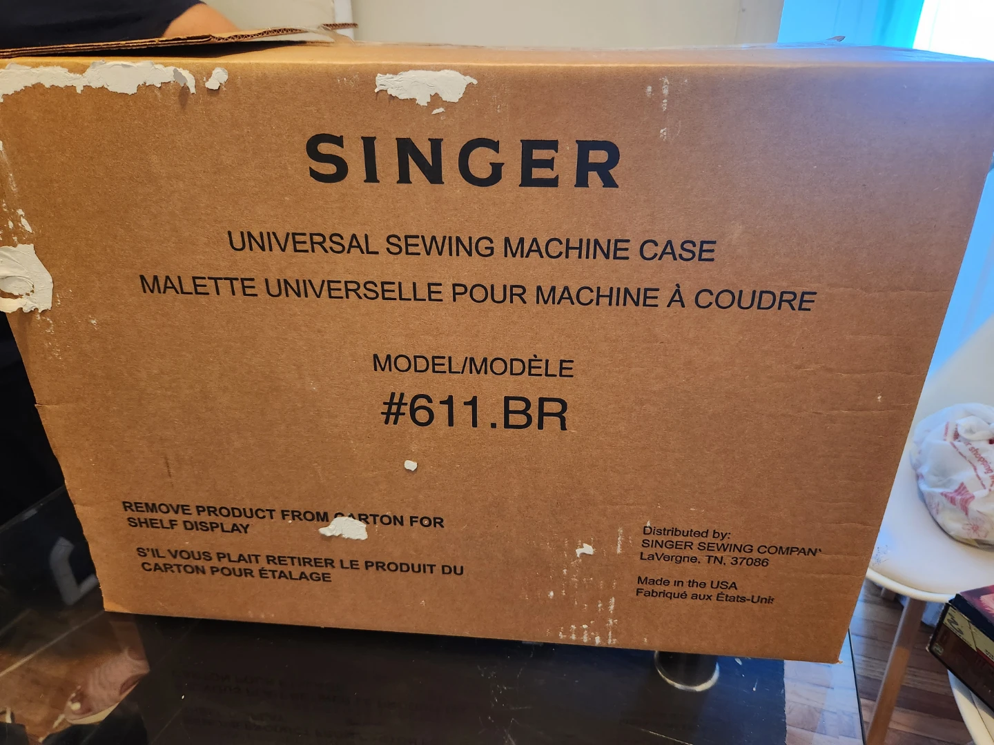 Singer Universal Sewing Machine Case #611.BR - photo 3