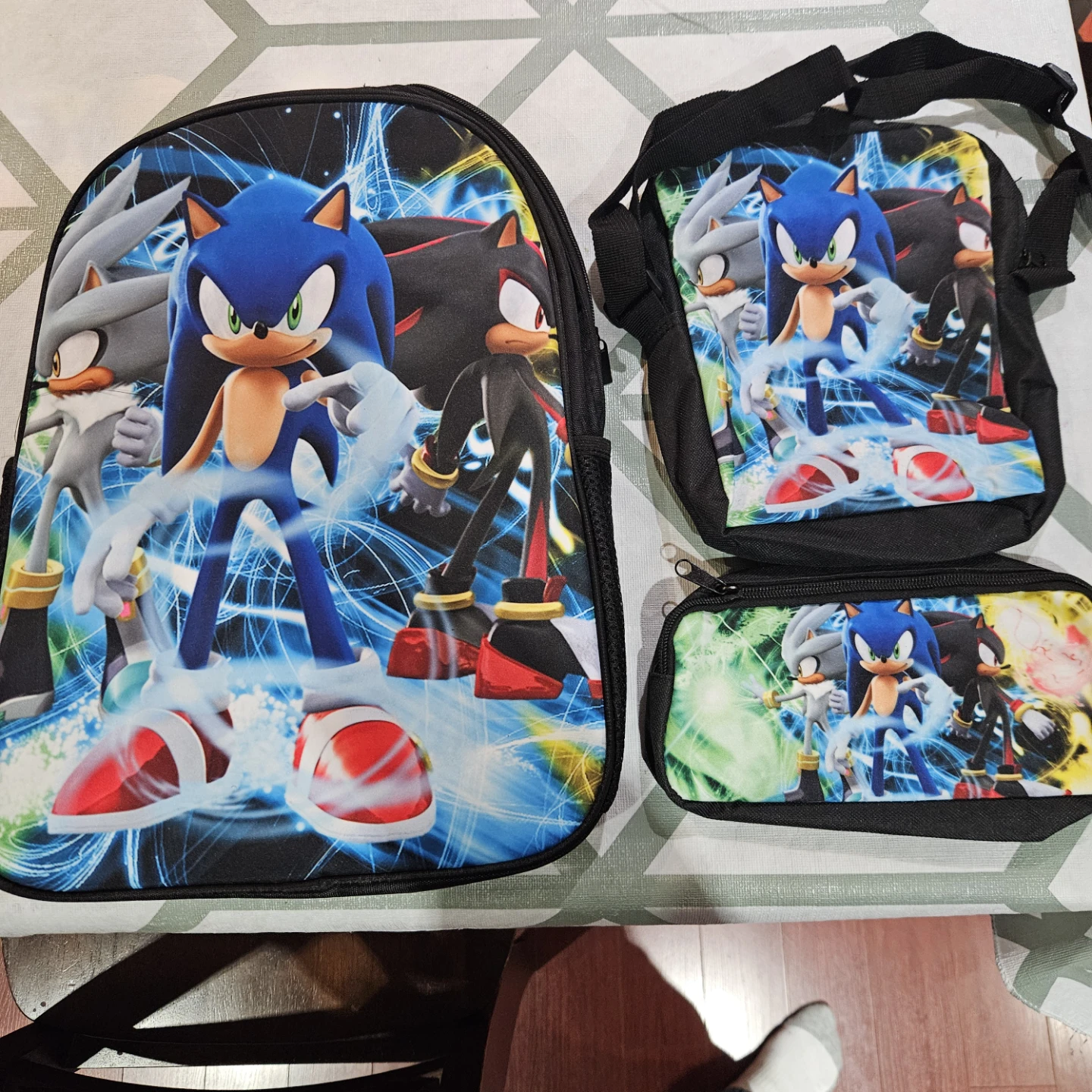 Brand new - Sonic the Hedgehog 3-Piece Backpack Set