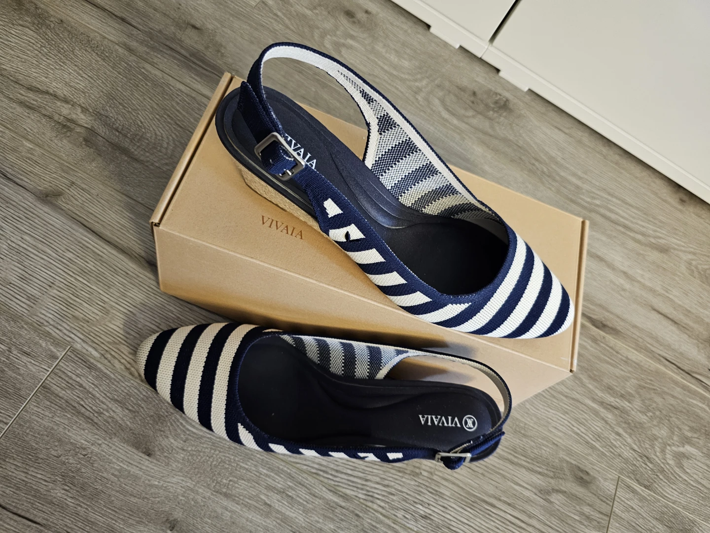 VIVAIA Tamia Slingback Wedges Navy Stripe