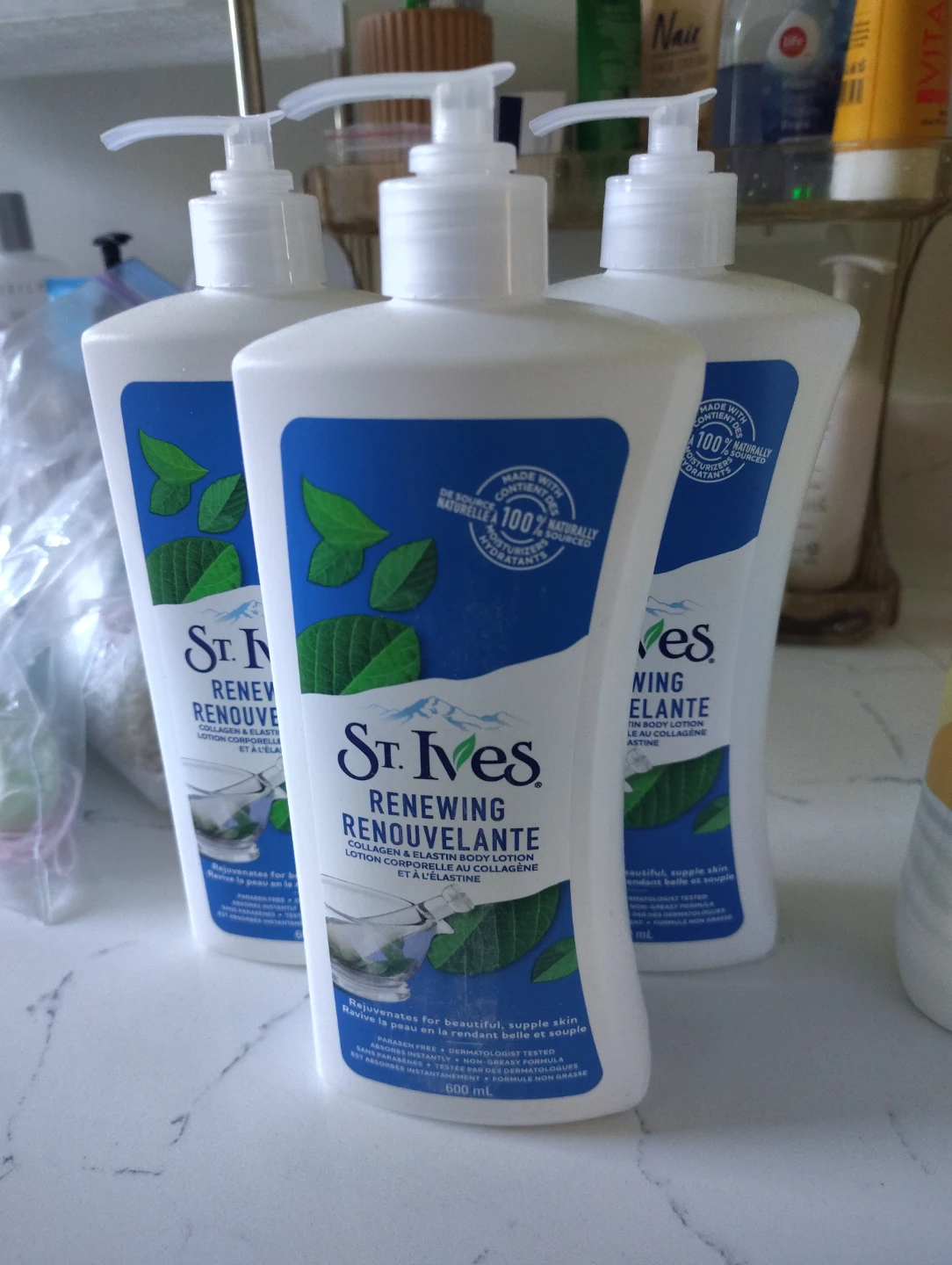 St. Ives Renewing Collagen & Elastin Body Lotion