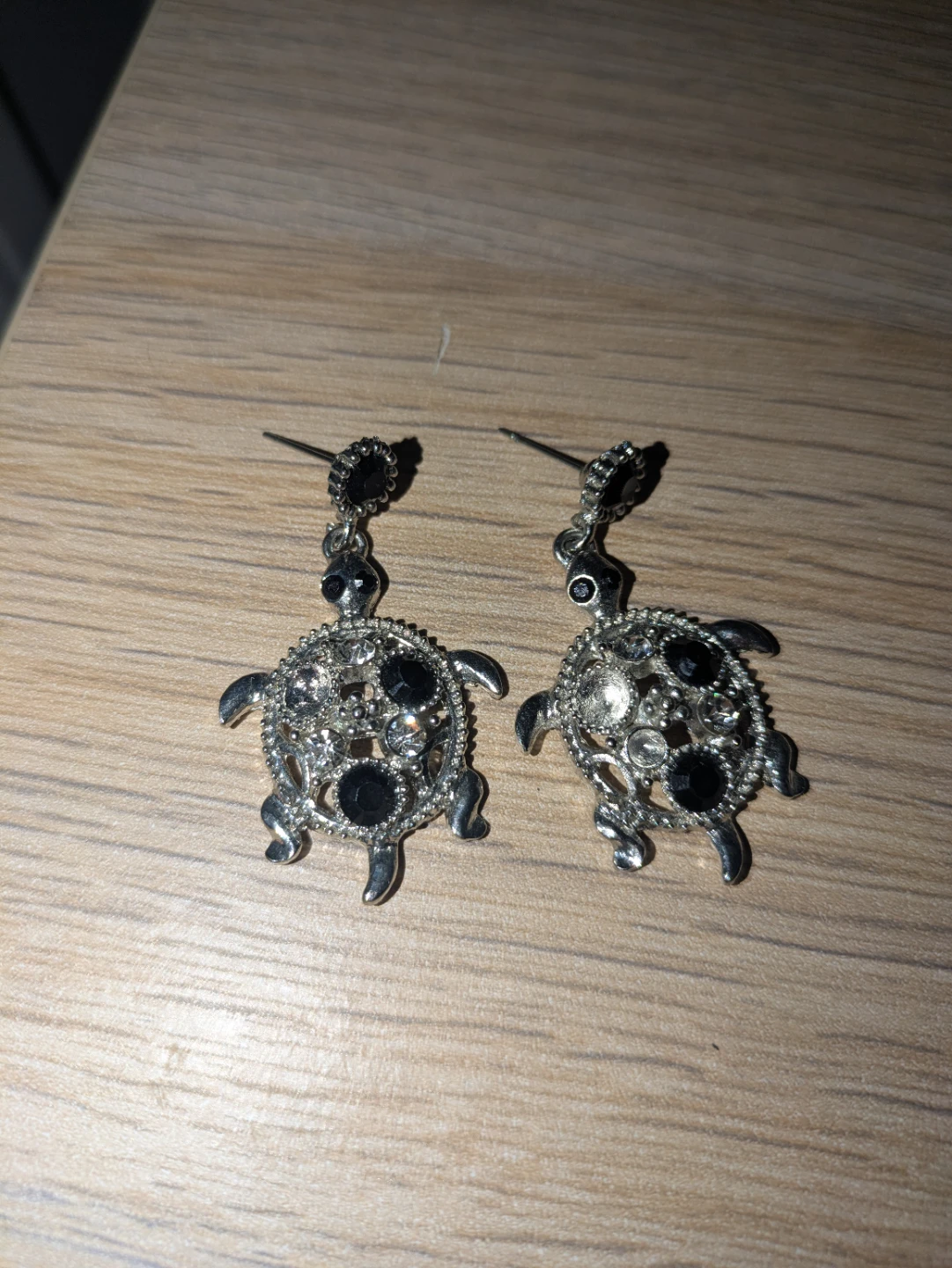 Turtle Gemstone Earrings - photo 3