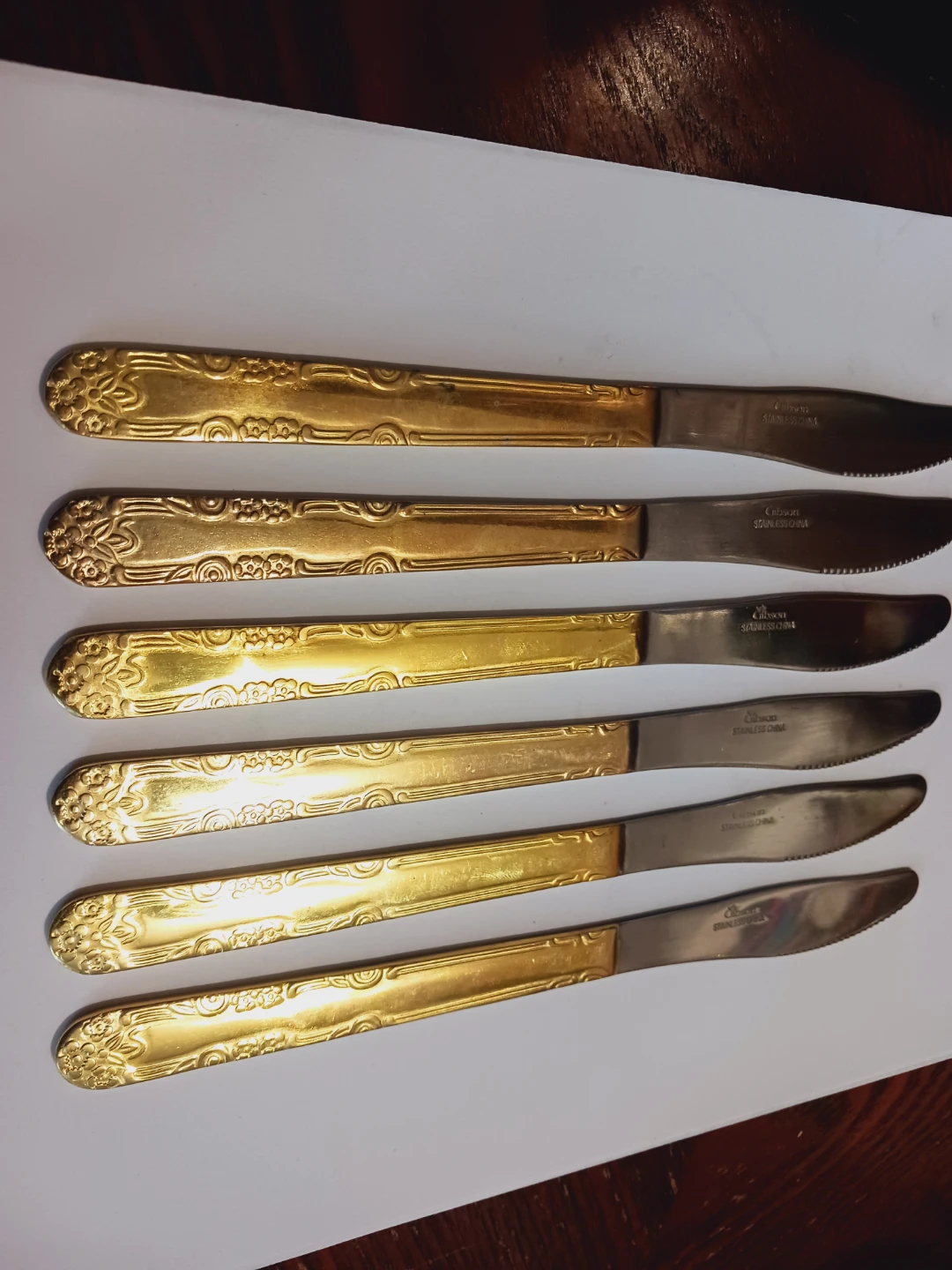 Set of 6  Gold-Tone Dinner Knives. New. - photo 2