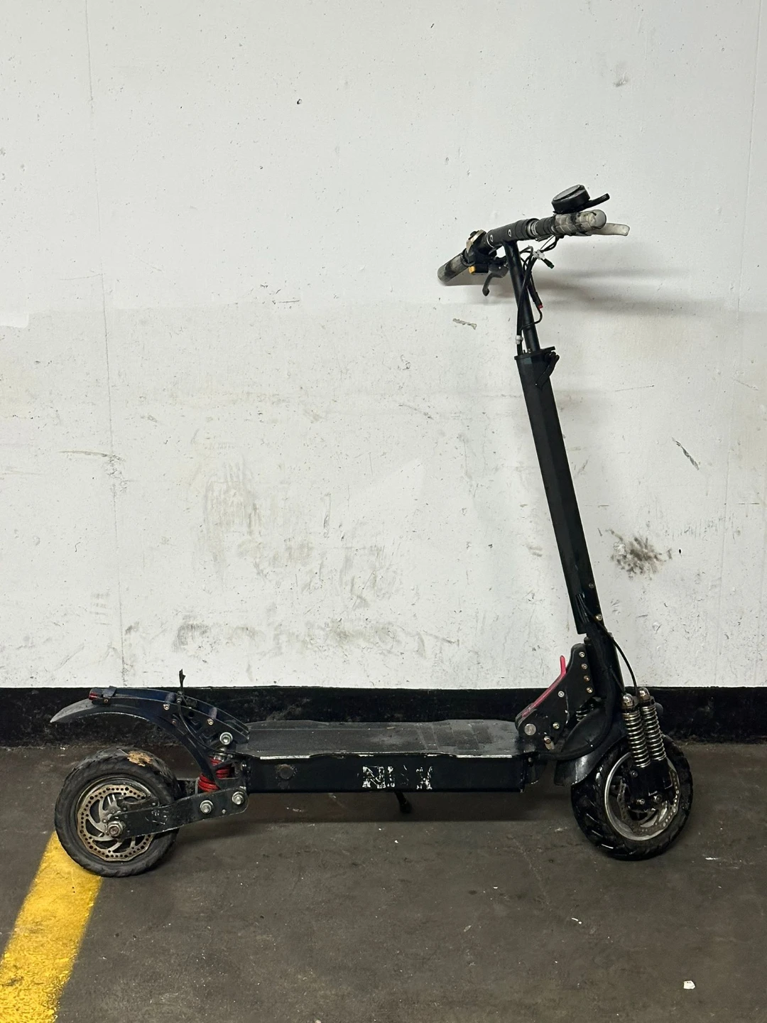 75kmh e scooter needs some work