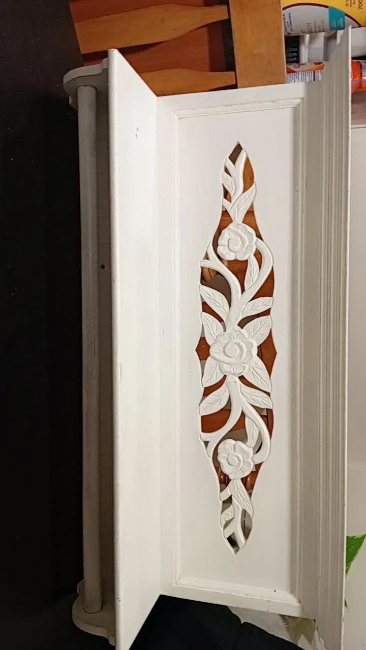 White Wooden Floral Paper Towel Holder