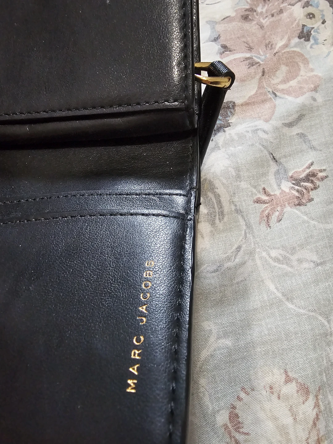 Marc Jacobs black bifold wallet - photo 4