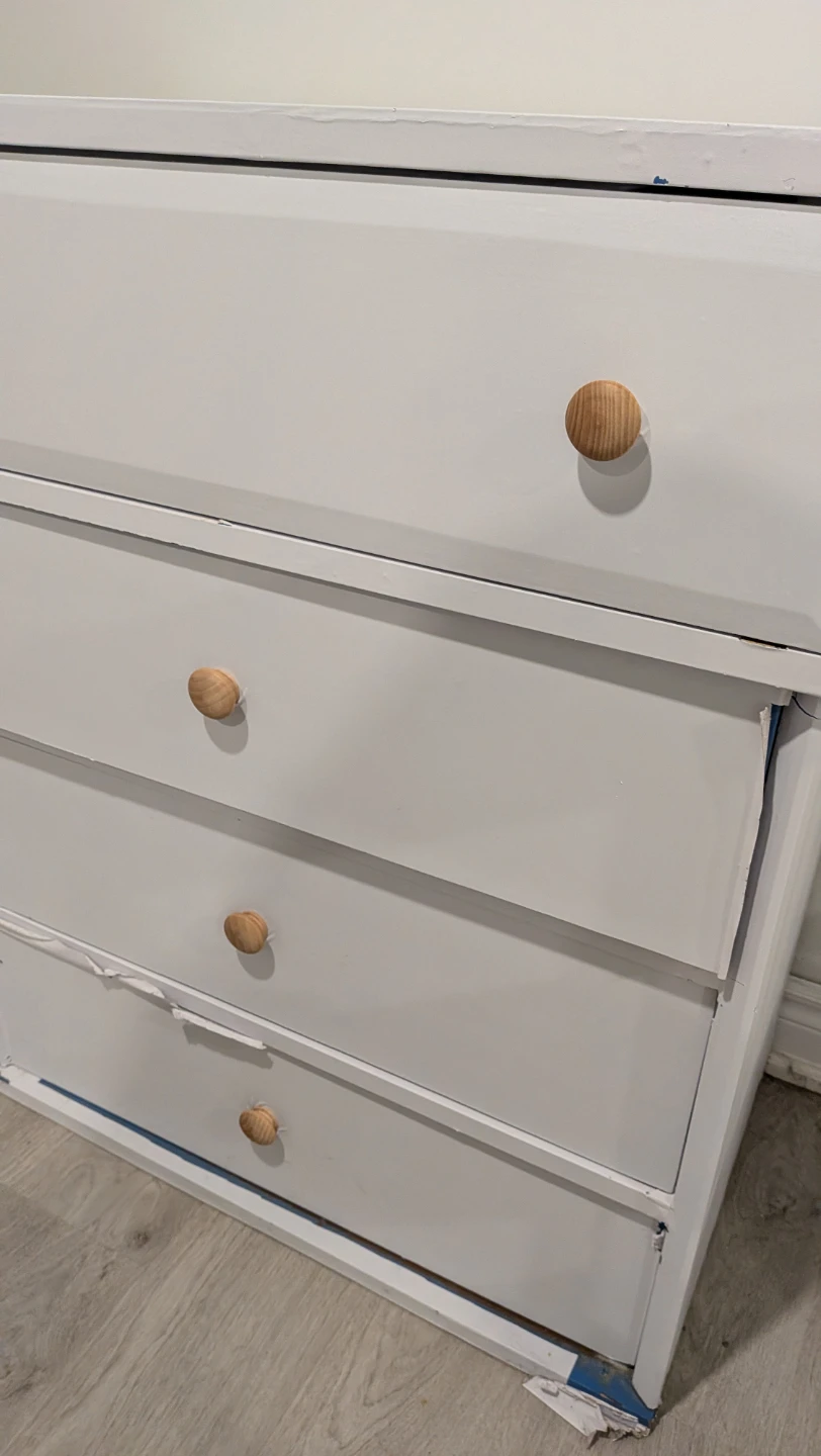 White Four-Drawer Dresser - photo 4