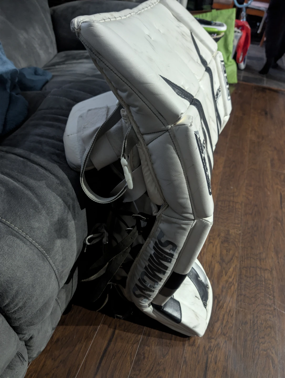 Simmons Pro Series 995 Goalie Leg Pads - photo 5