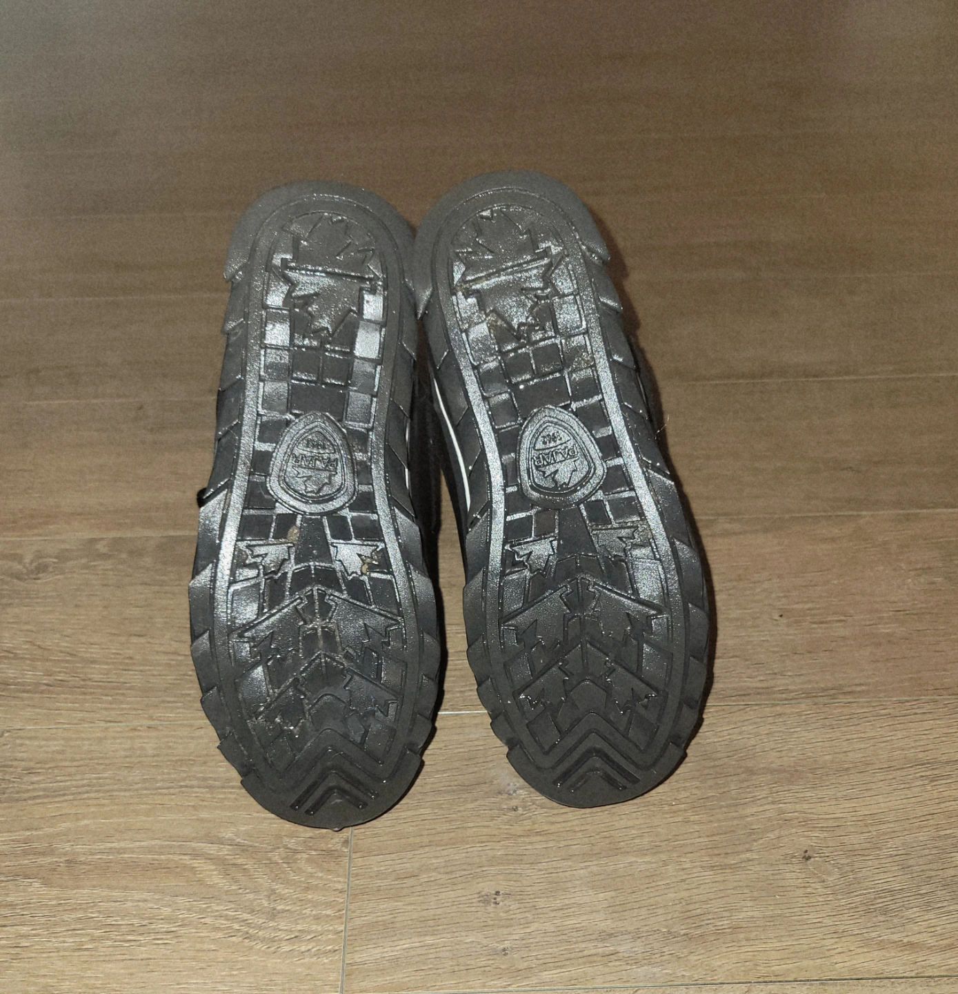 Size 8 Pajar Waterproof Winter Boots - photo 3