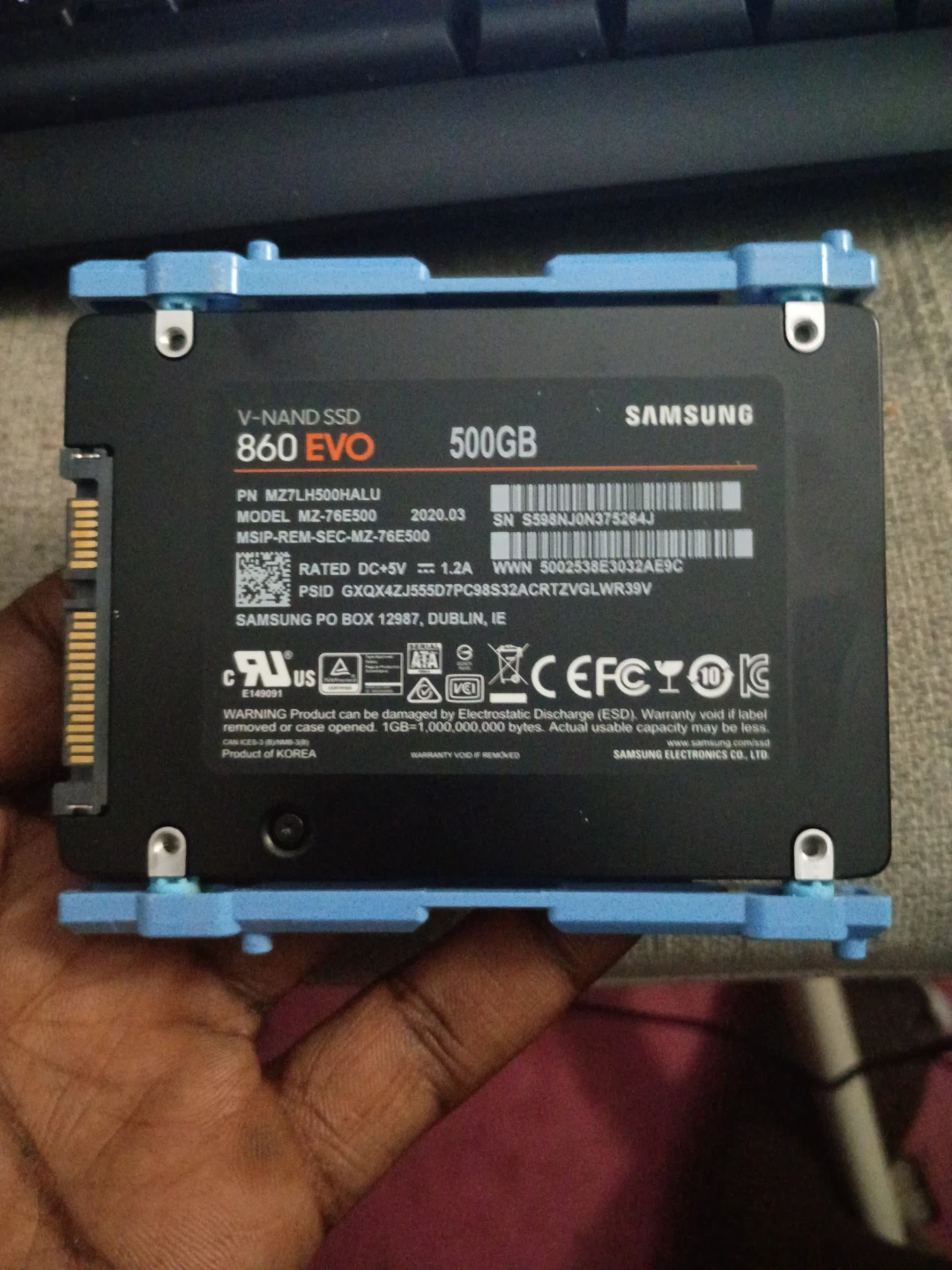 Samsung 500GB SSD and Crucial 32GB RAM DDR4