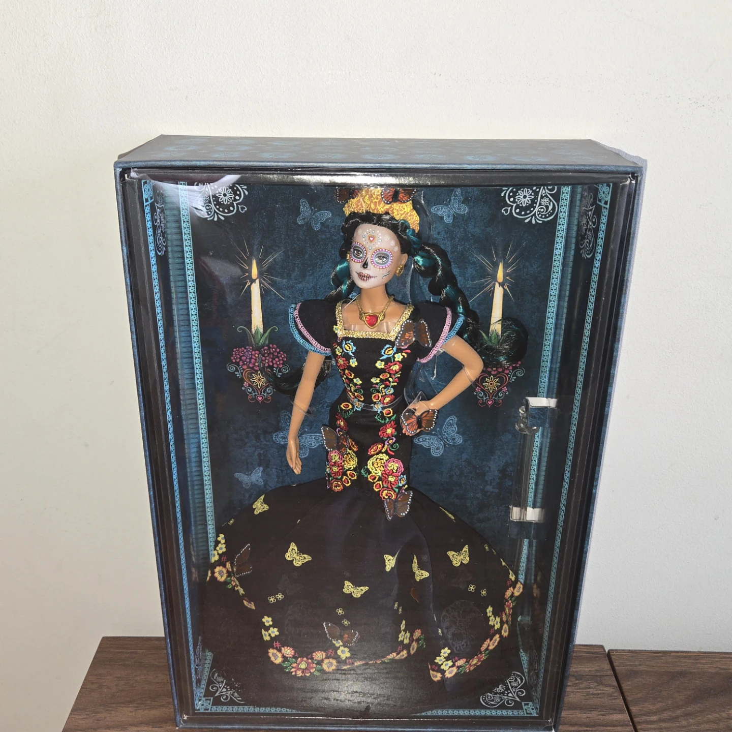 Barbie 2019 Dia De Los Muertos Signature Doll Limited Ed FXD52 🏈 - photo 3