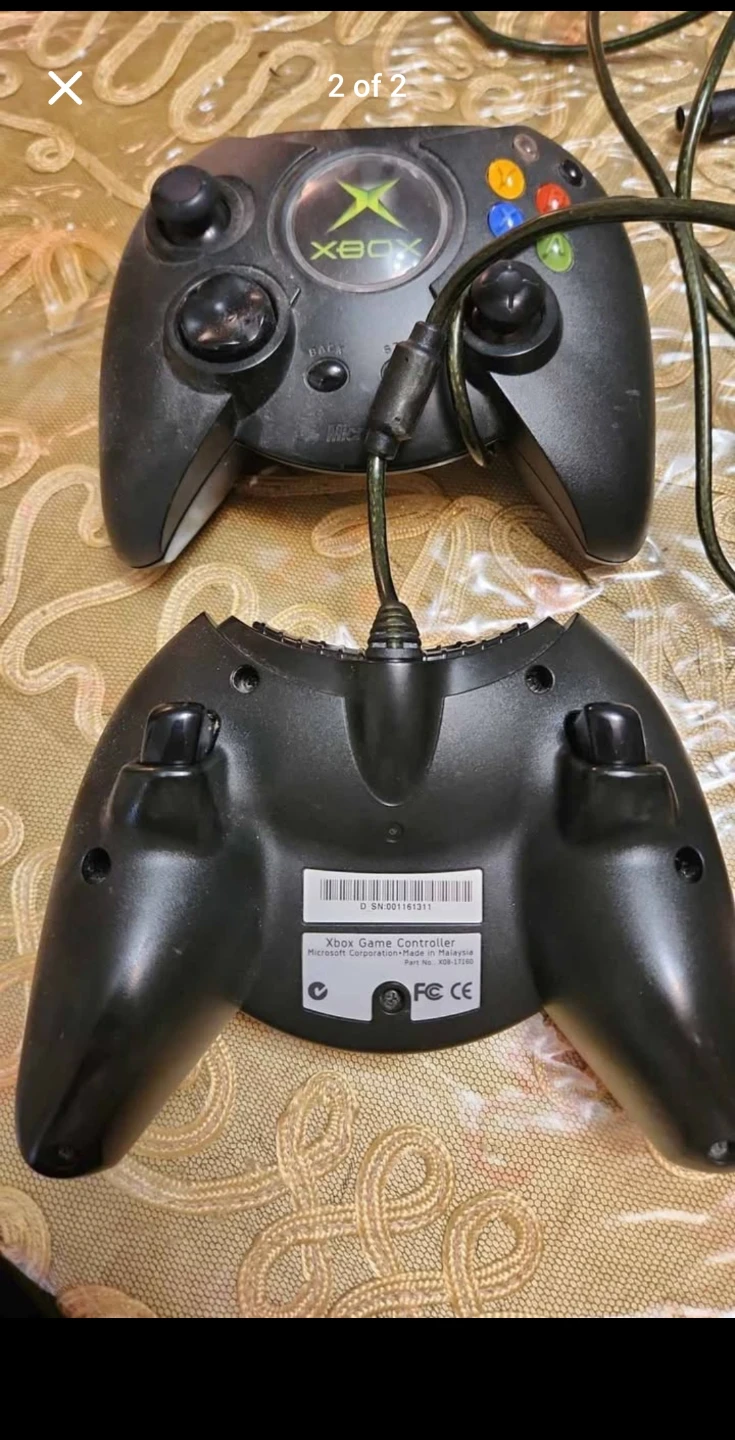 Two Original Xbox Controller - photo 2