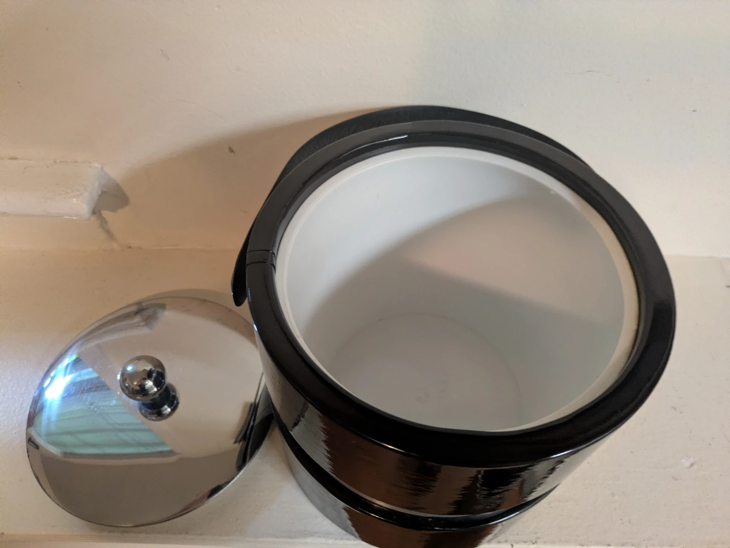 Black and Chrome Vintage Ice Bucket - photo 2