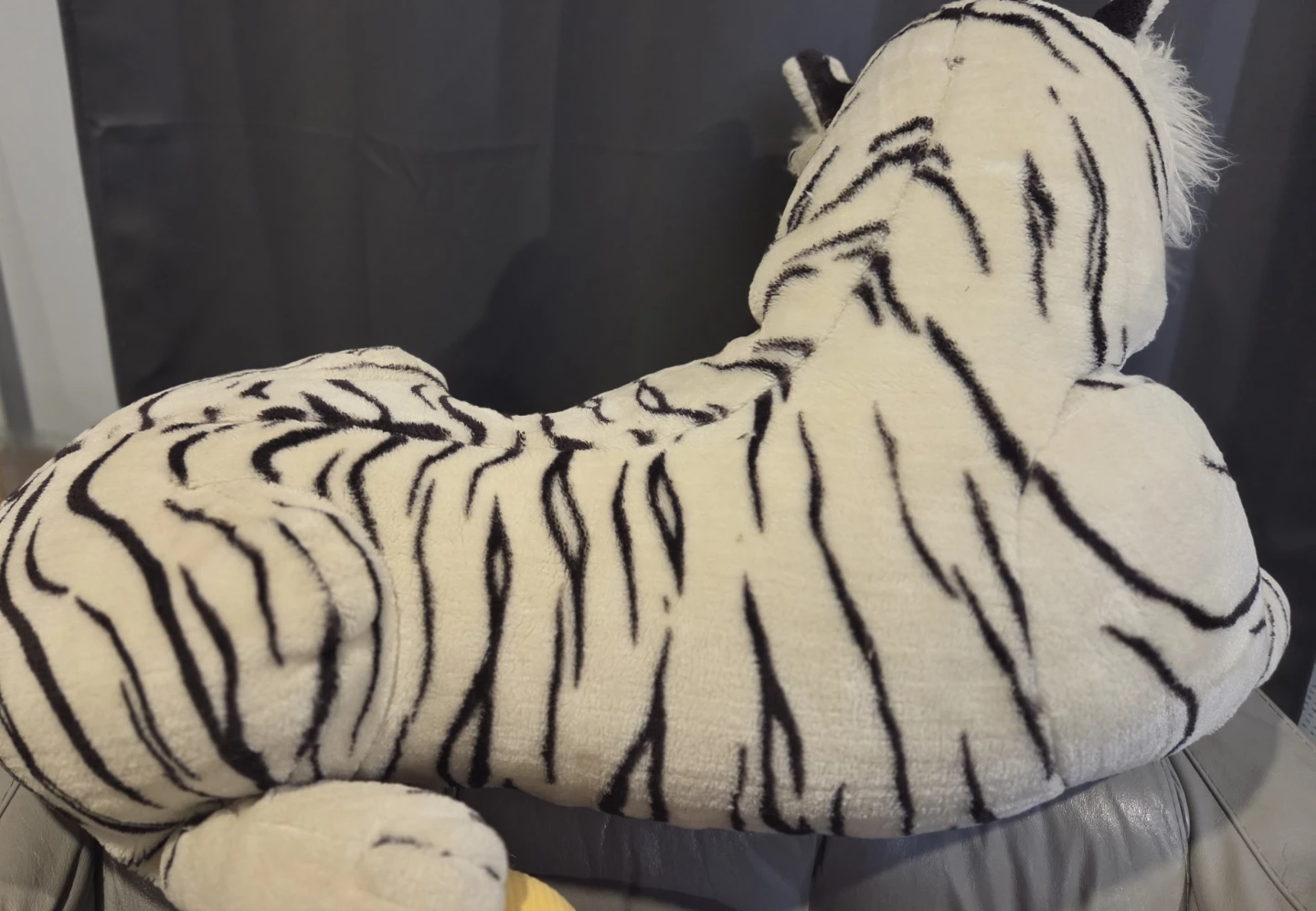 Micheal and Doug Large plush white tiger toy - photo 2