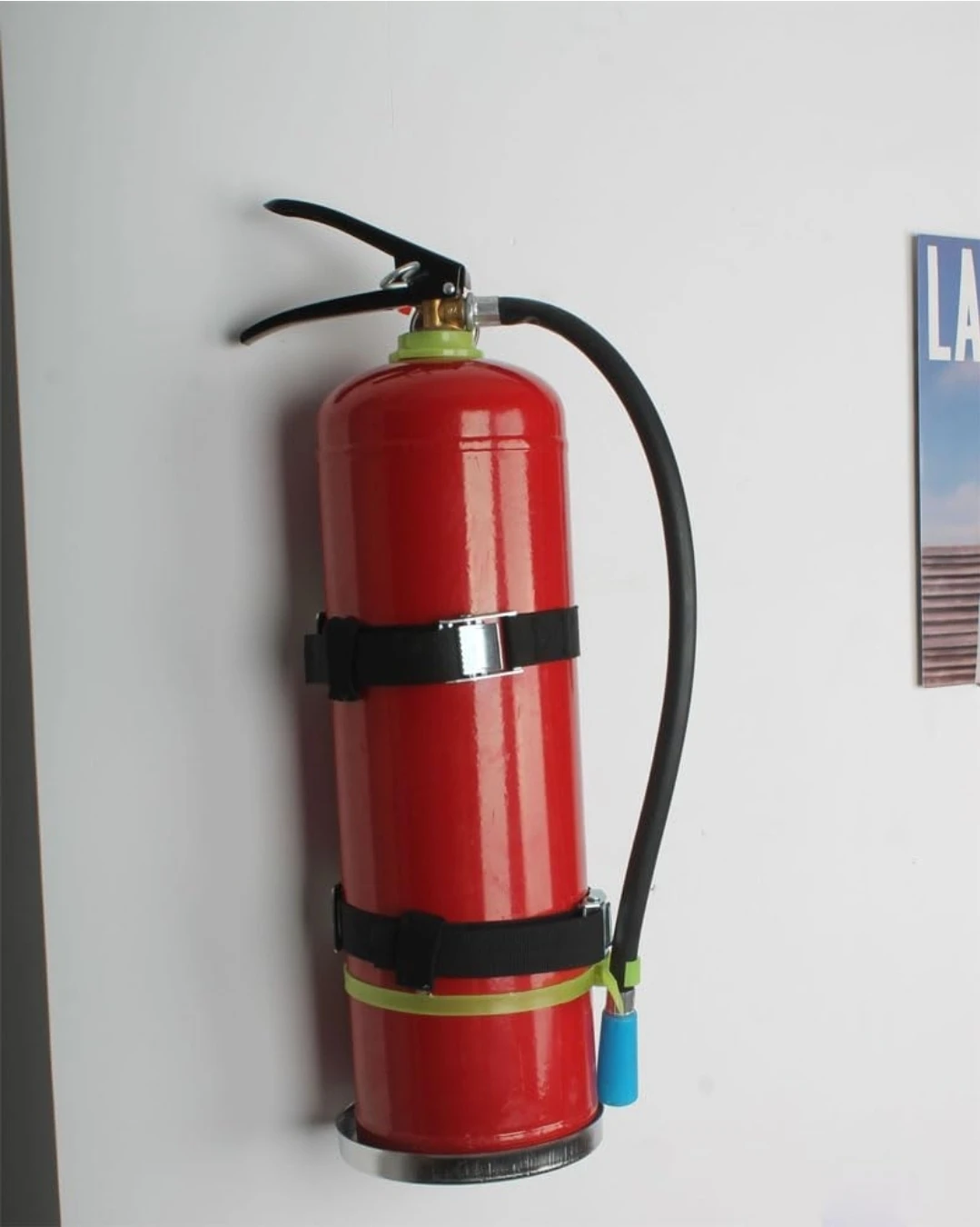 Fire Extinguisher Wall Mount Bracket - photo 3