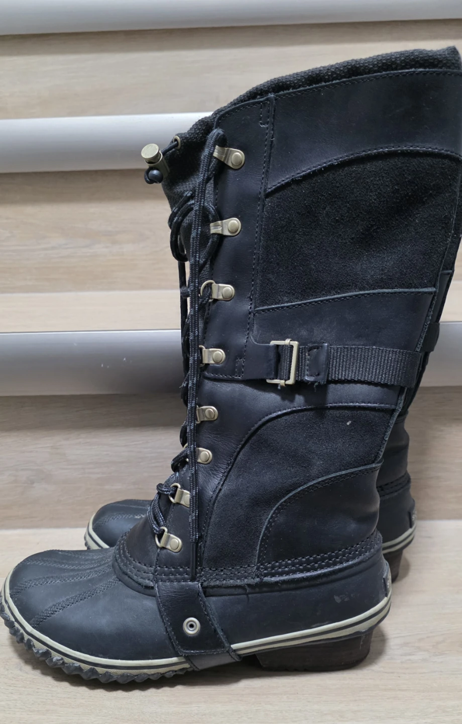 SOREL carly Conquest Women's Boots size 10.5