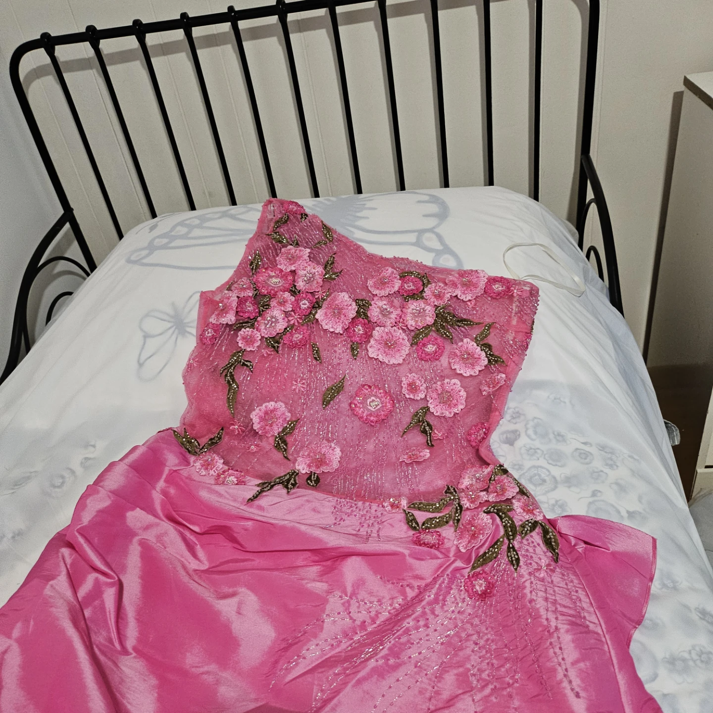 Pink Floral Embellished Evening Gown Size 16 - photo 5