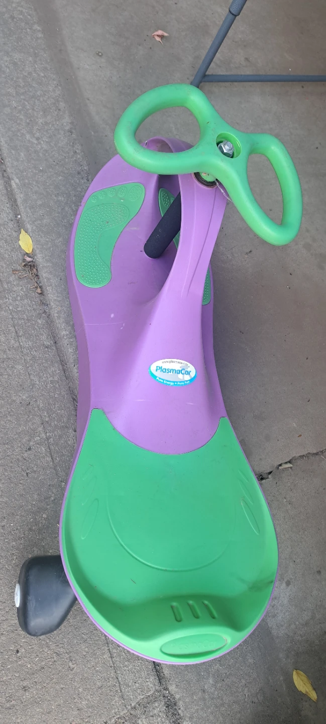PlasmaCar ride-on toy - photo 2
