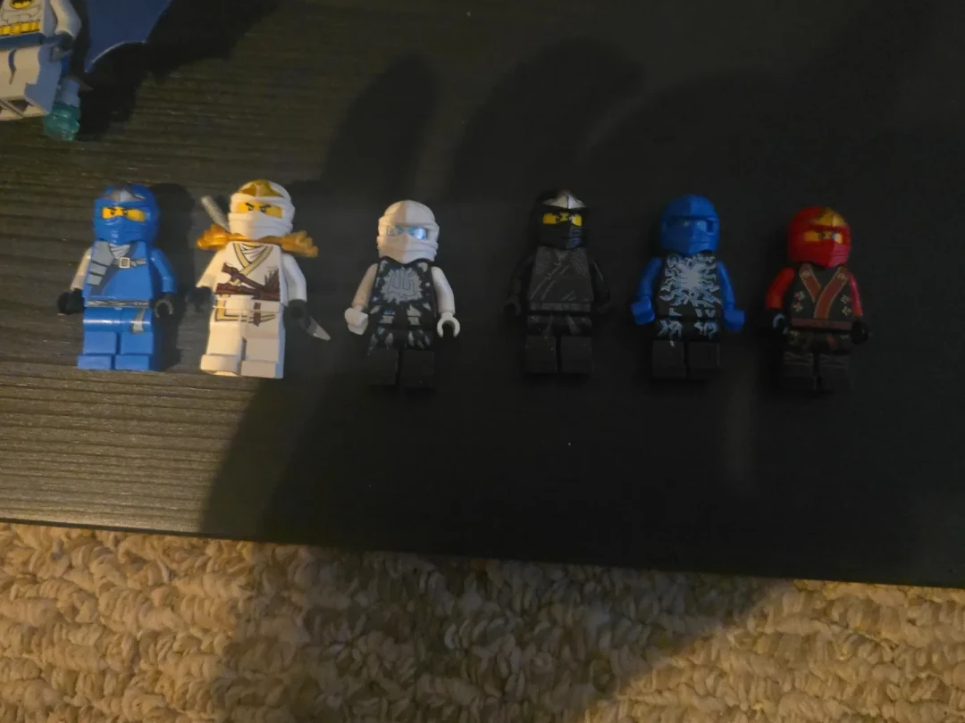 🏈LEGO Ninjago Minifigures Set