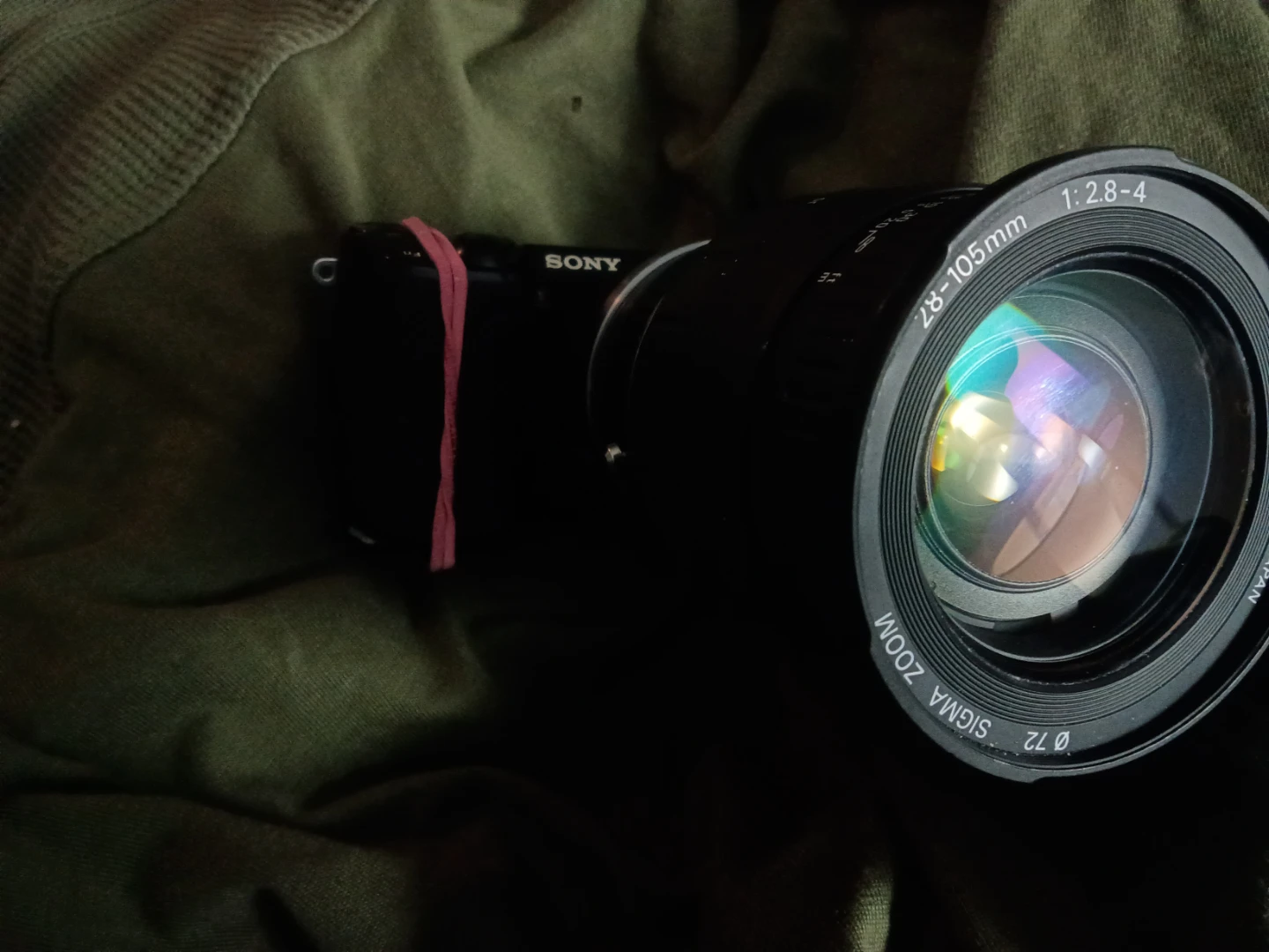 Sony NEX 5R mirrorless digital camera with Sigma Zoom - photo 2