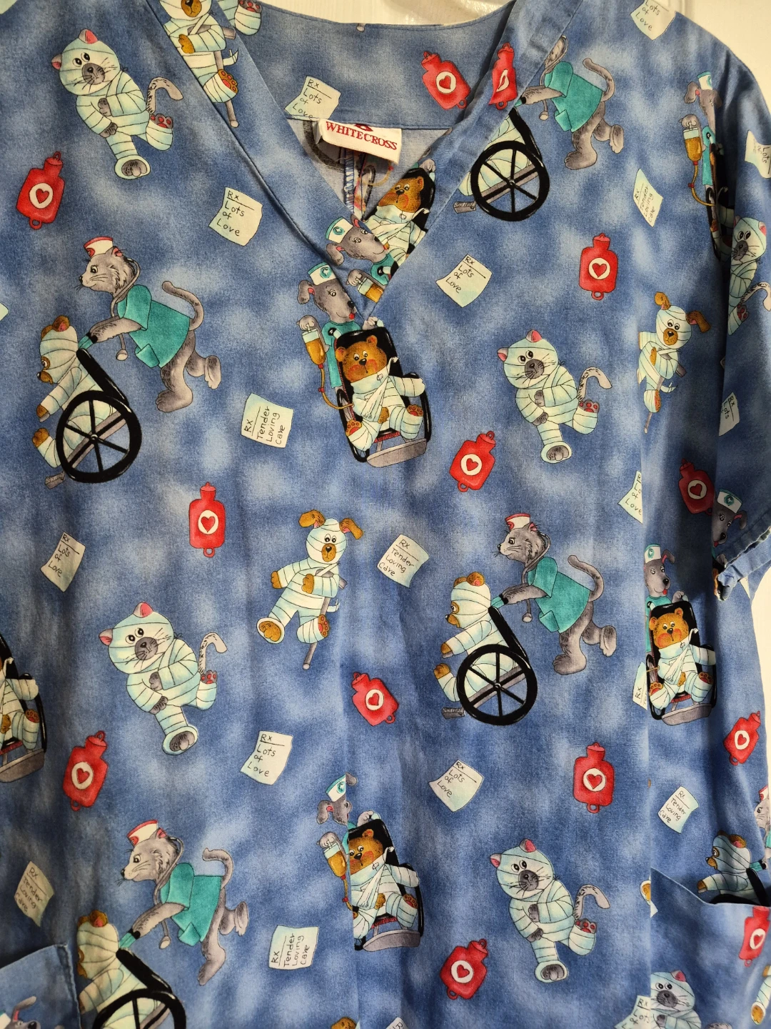 White Cross Size 4X Scrub Top - photo 4