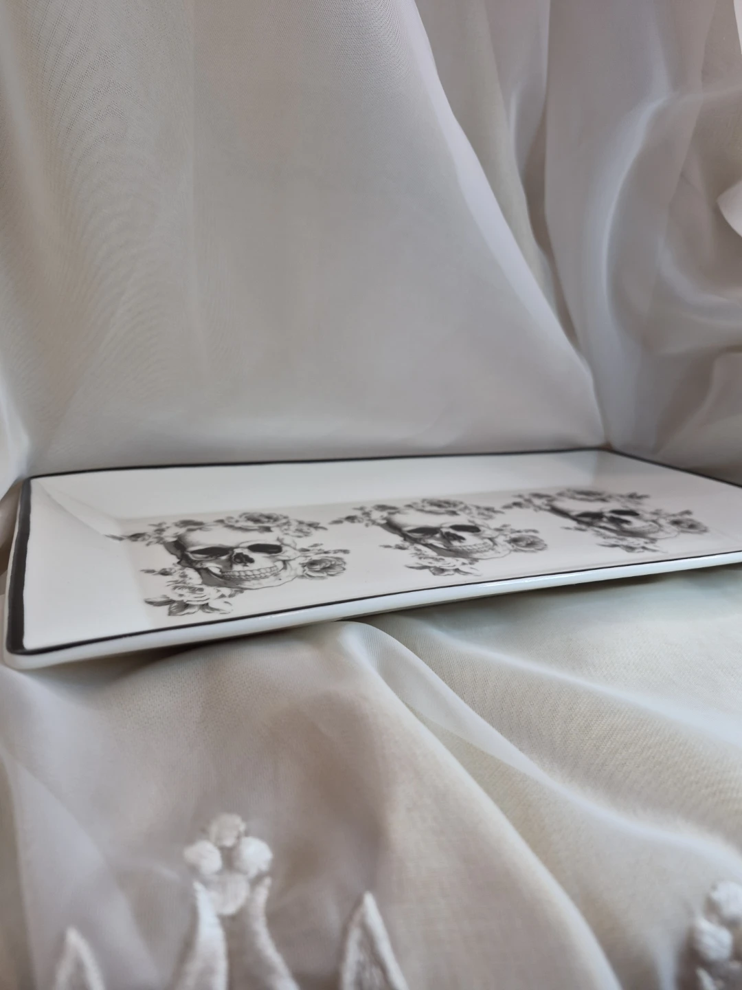 Awesome 14" x 8" Wicked Floral Skull Porcelain Serving Tray - photo 3