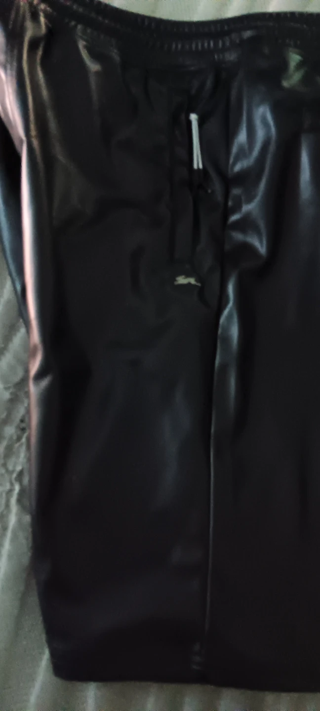 C.P. Rigiano Black Faux Leather Shorts XXL - photo 4