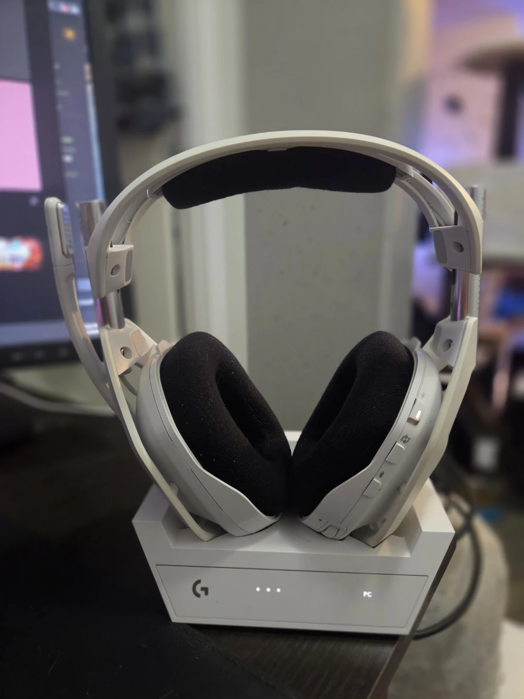 Logitech G Astro A50 X Wireless Gaming Headset