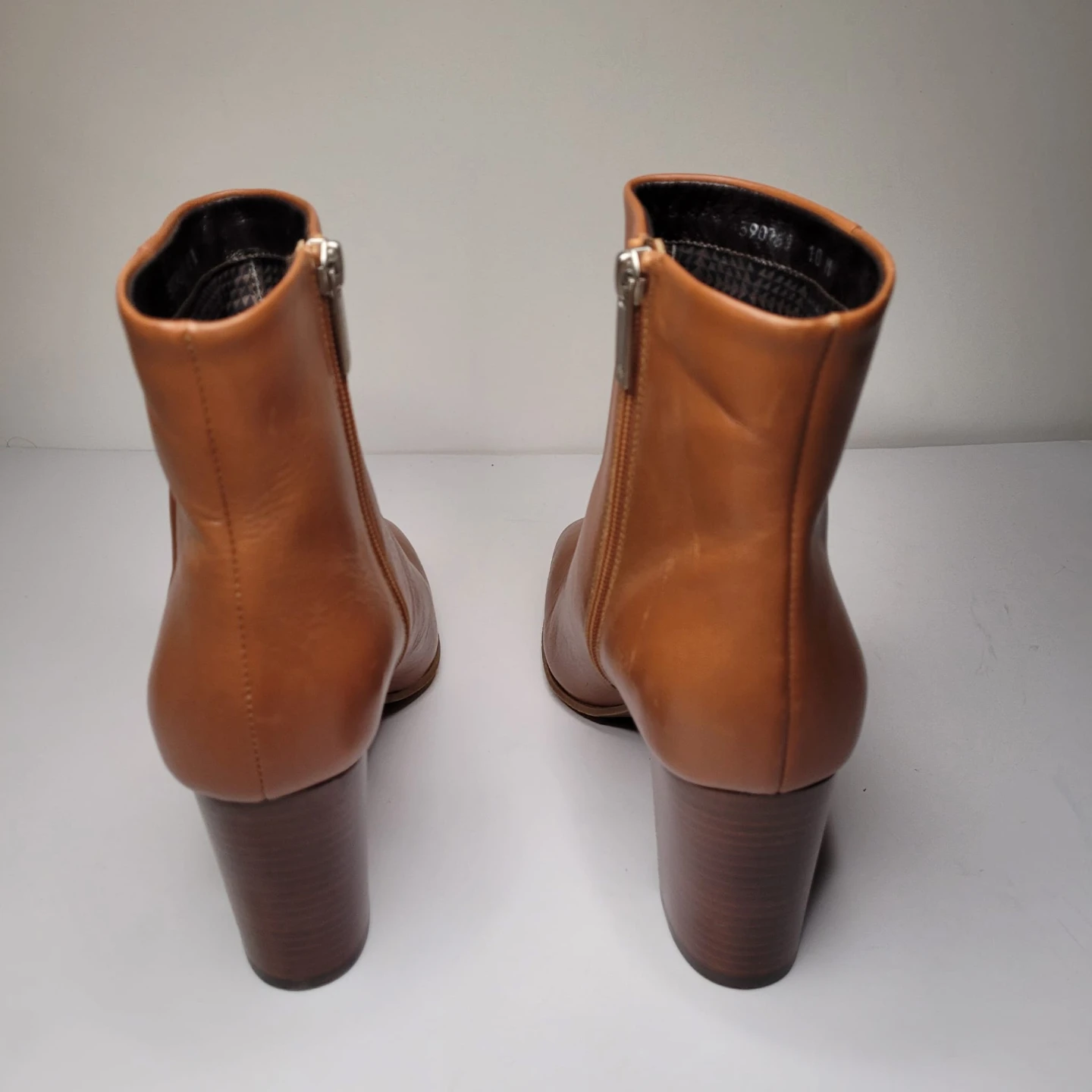 Aquatalia Leather Ankle Boots - photo 3