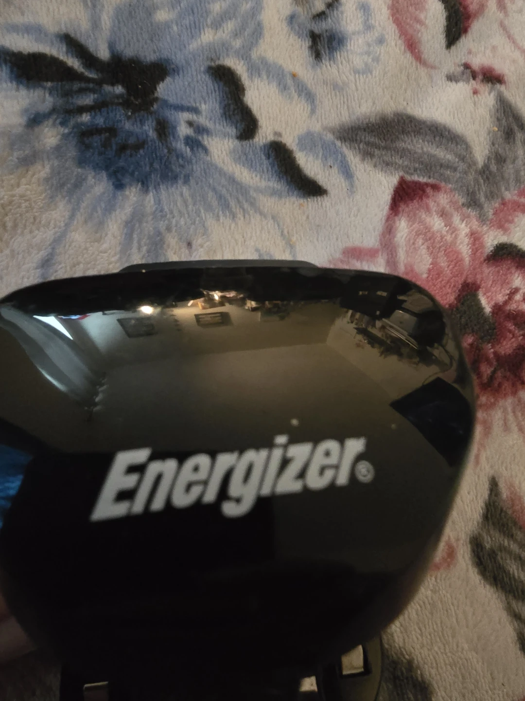 Energizer NiMH Battery Charger for AA and AAA - photo 2