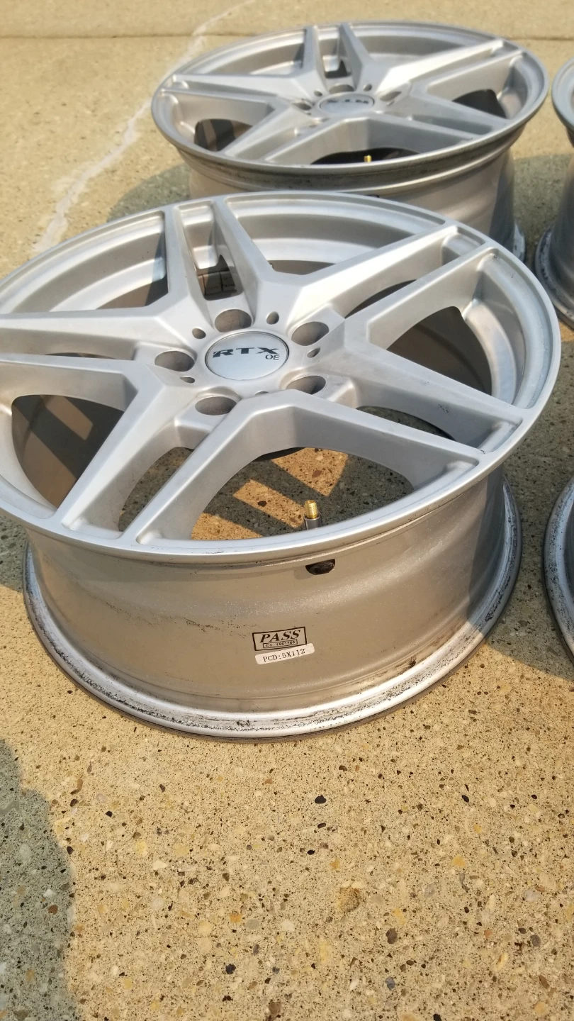 Set of 4 16 inch Alloy Wheels
