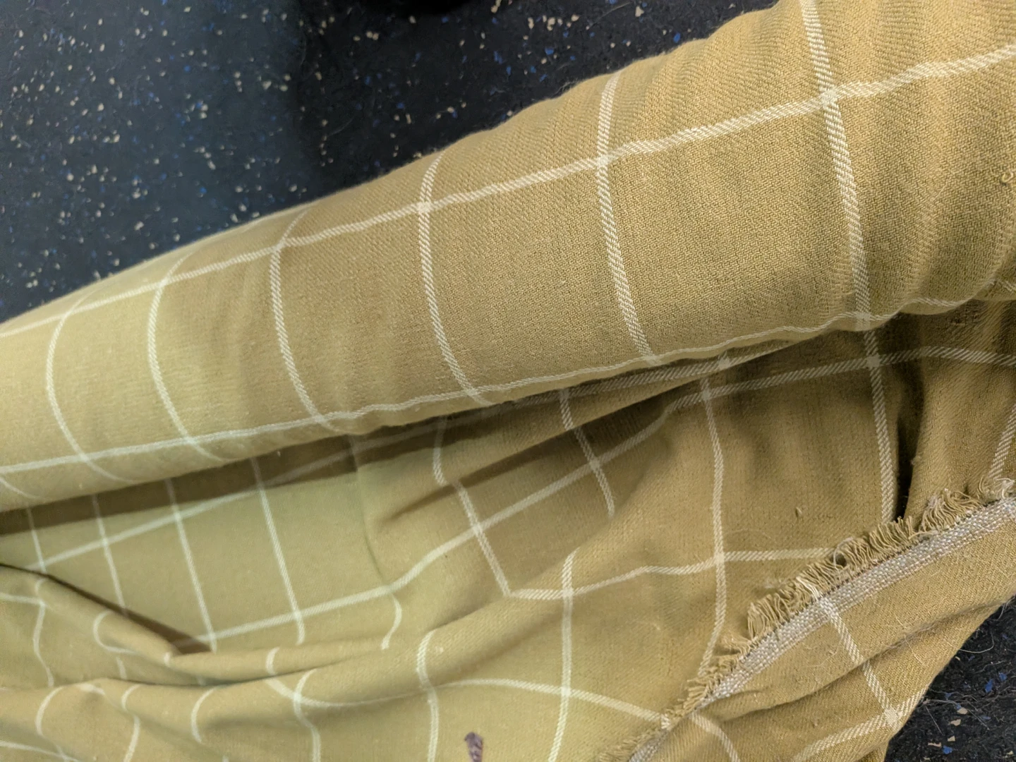 Tan Plaid Fabric Roll - photo 2